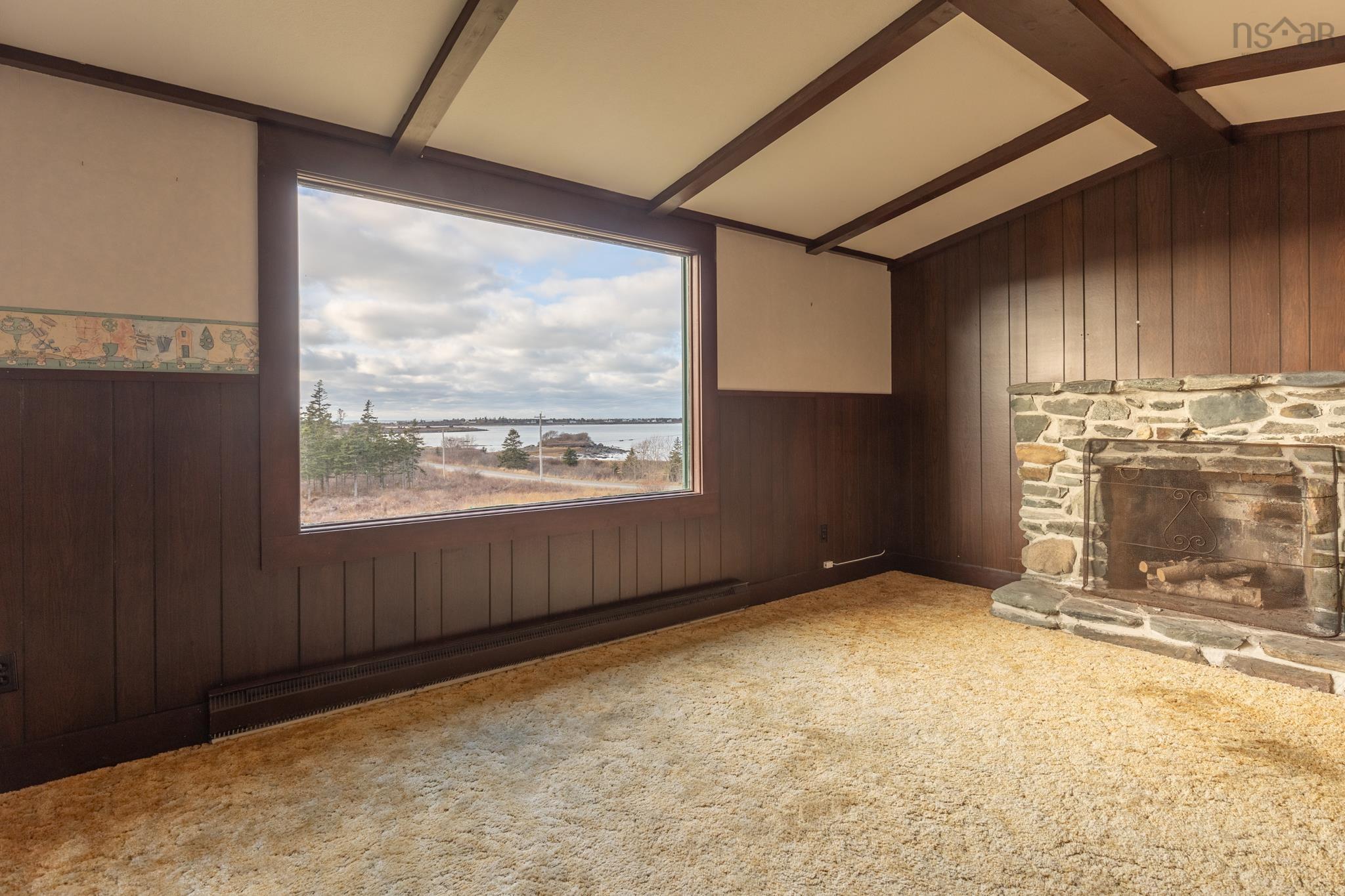 $299,900.00: 2473 Chebogue Road, Sand Beach