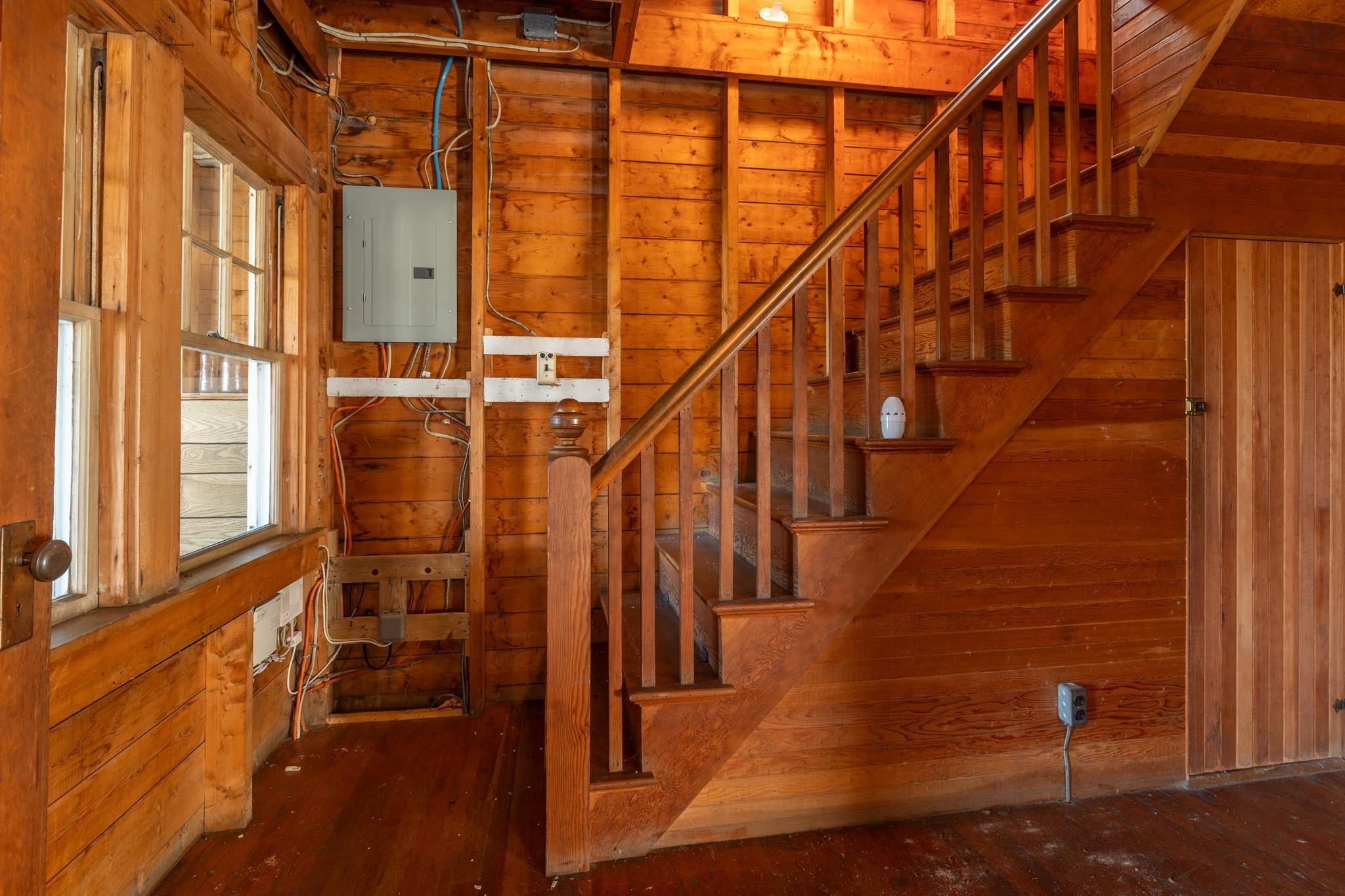 $299,900.00: 2473 Chebogue Road, Sand Beach