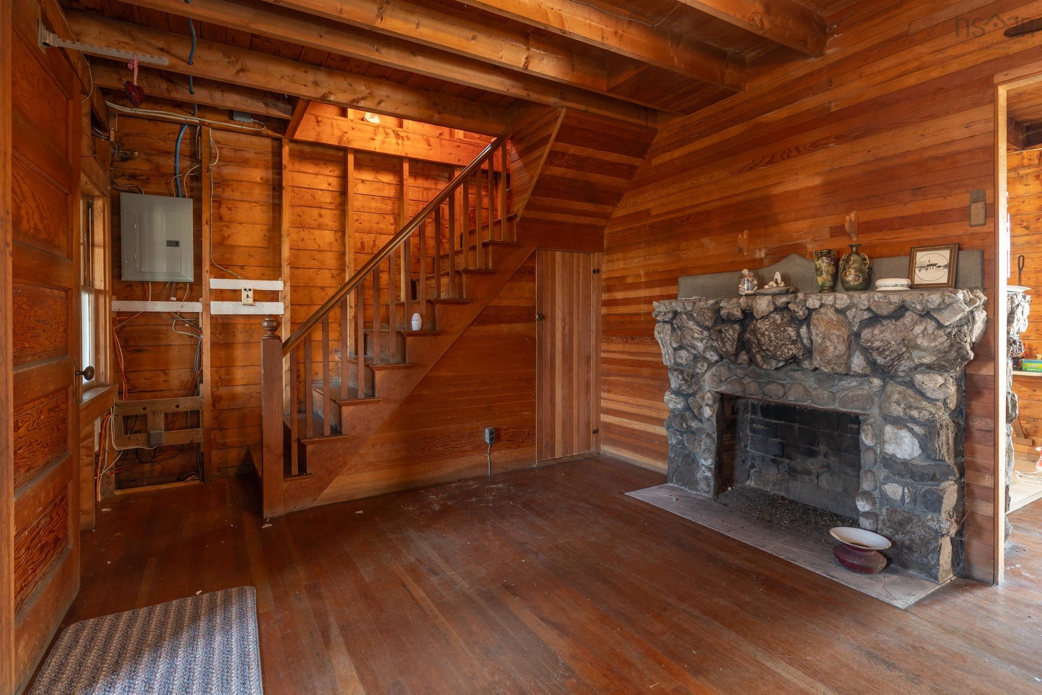 $299,900.00: 2473 Chebogue Road, Sand Beach