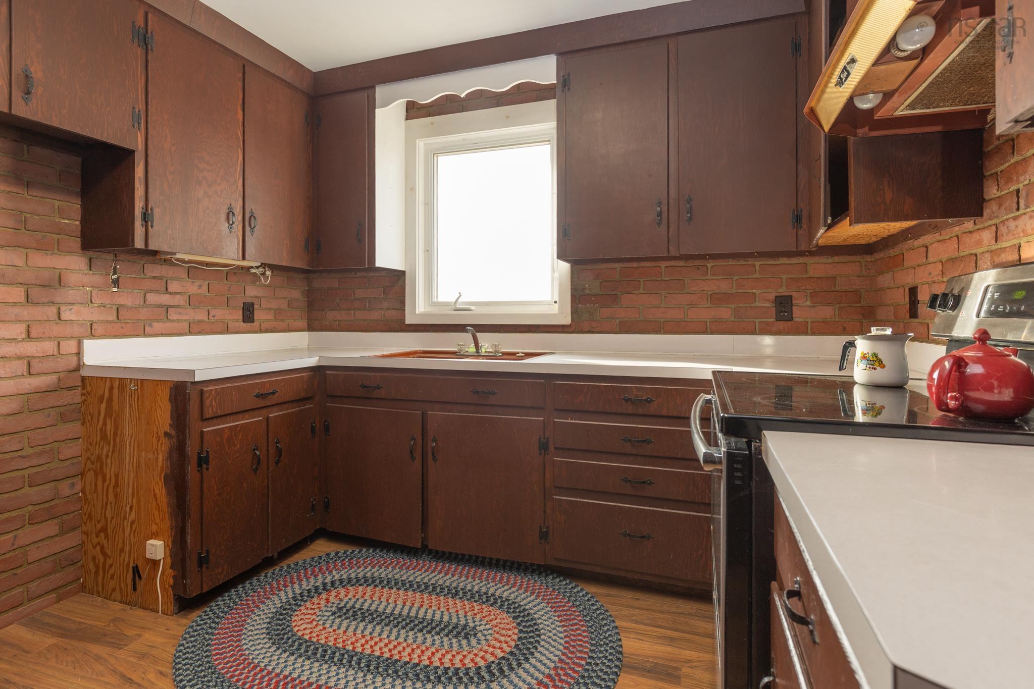 $299,900.00: 2473 Chebogue Road, Sand Beach