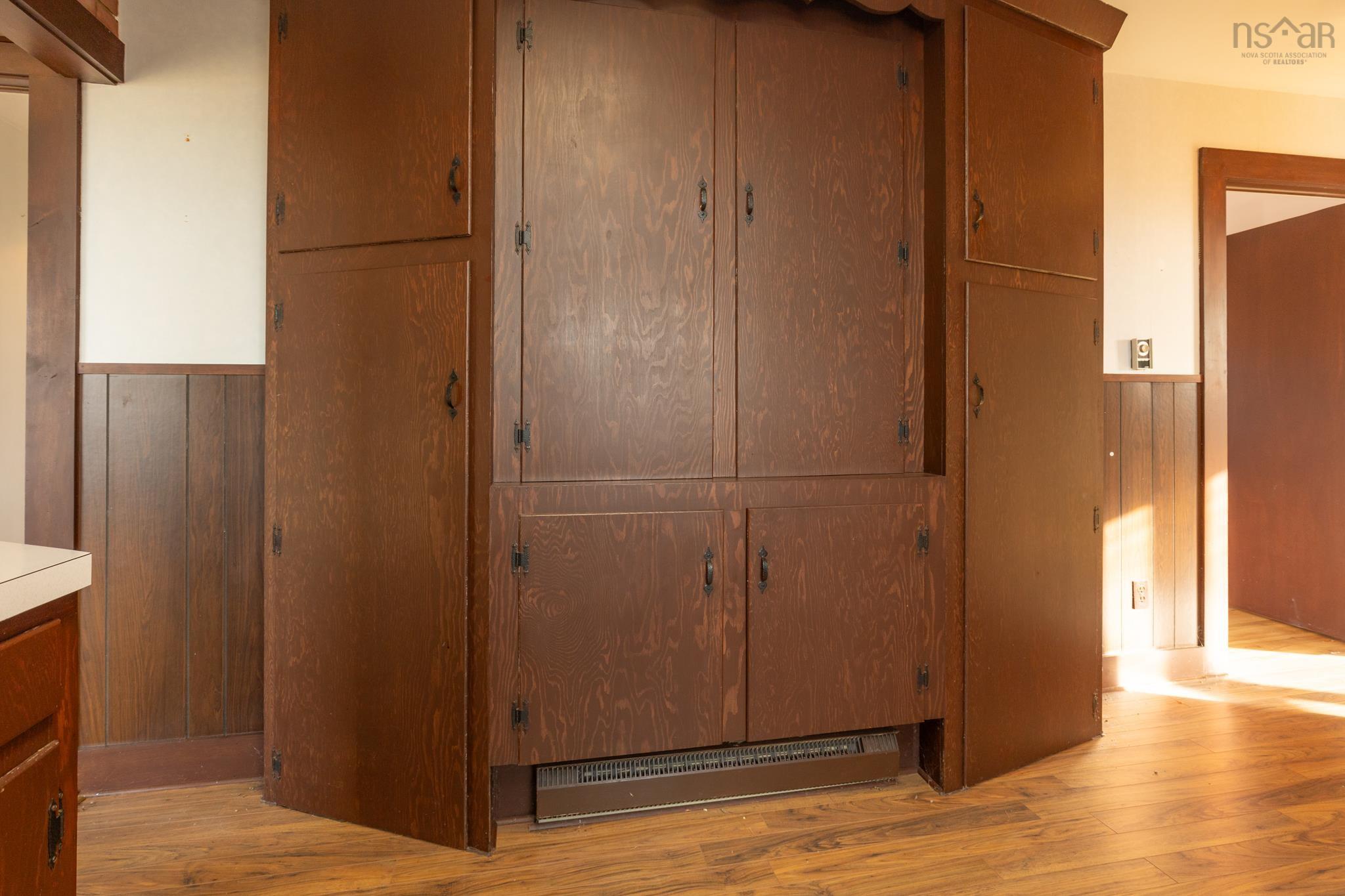 $299,900.00: 2473 Chebogue Road, Sand Beach