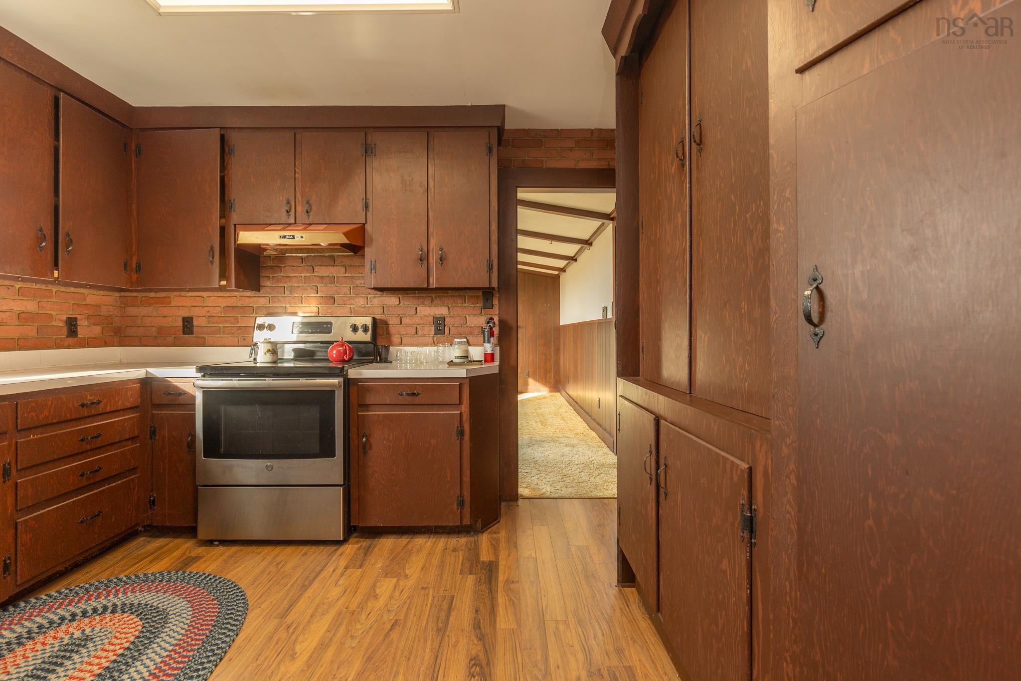 $299,900.00: 2473 Chebogue Road, Sand Beach