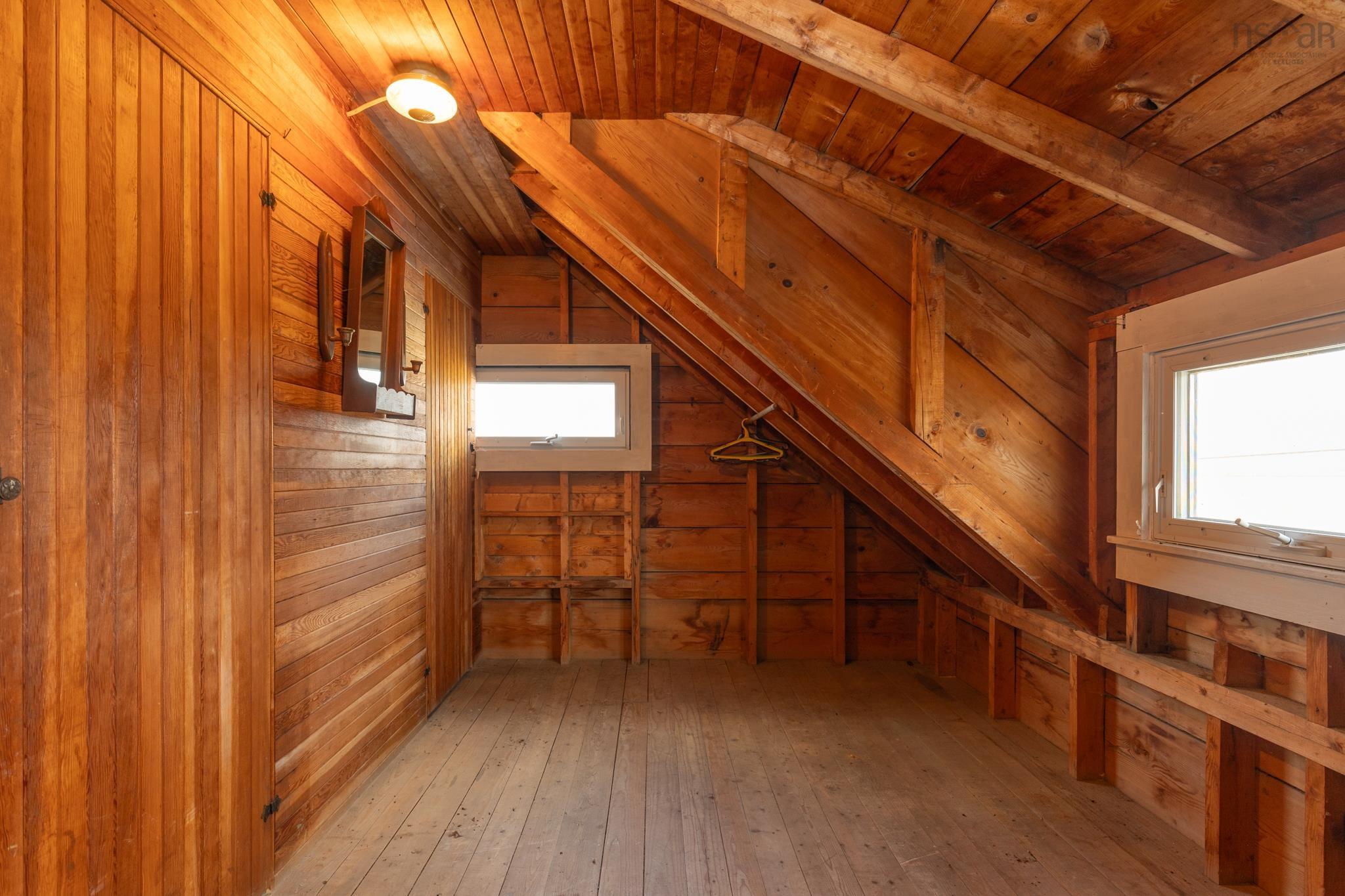 $299,900.00: 2473 Chebogue Road, Sand Beach