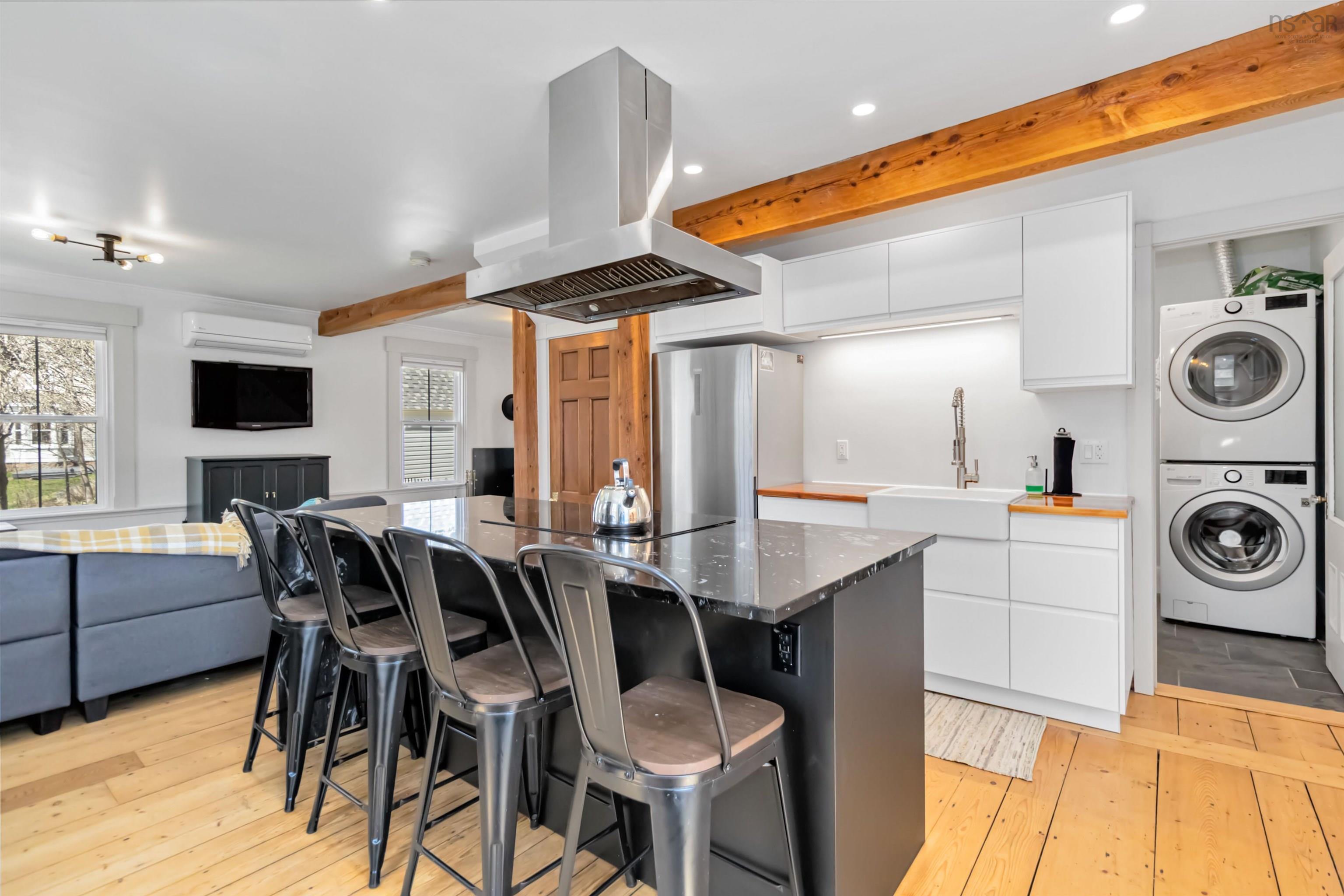 $469,000.00: 46 Janes Road, Oakland