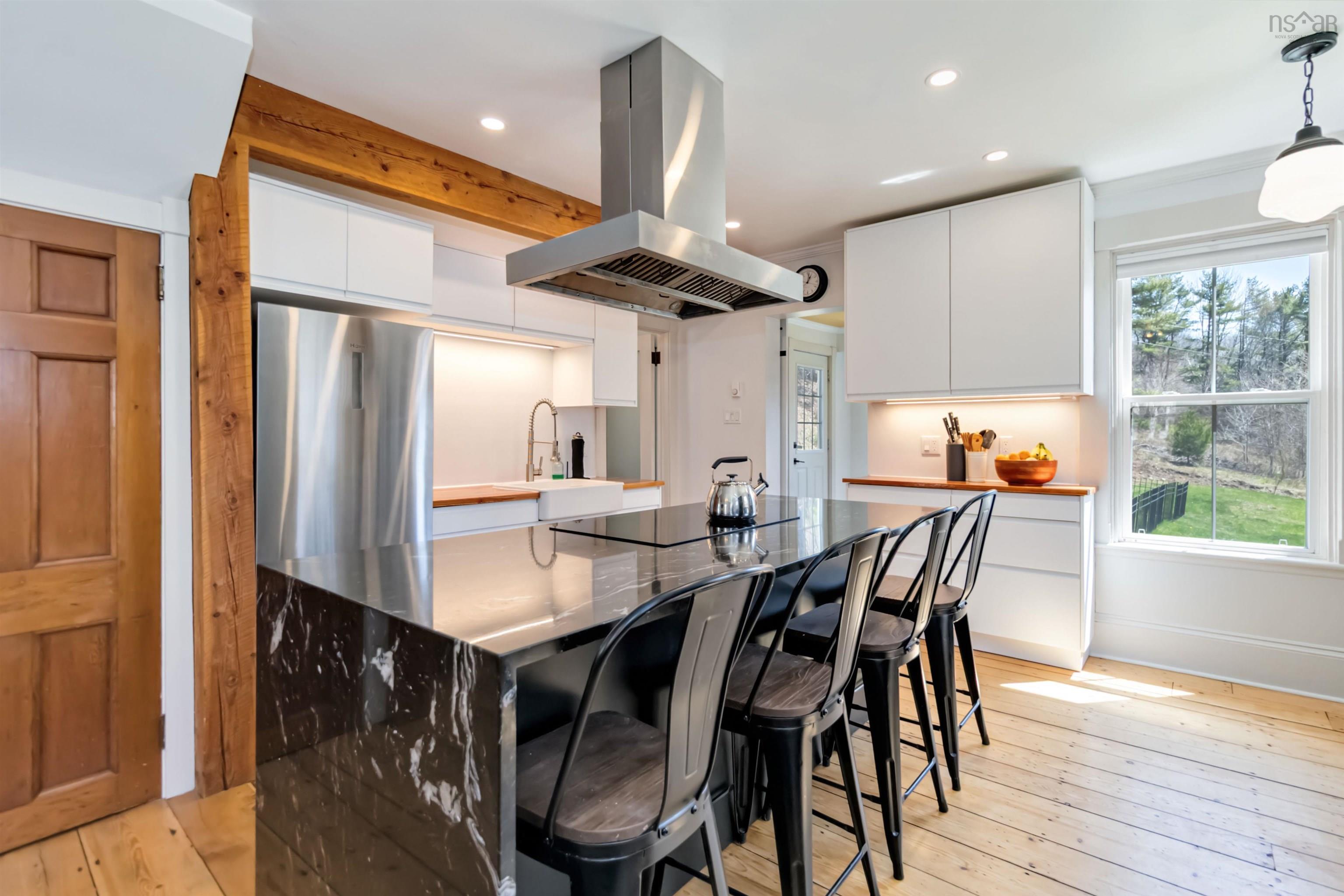 $469,000.00: 46 Janes Road, Oakland
