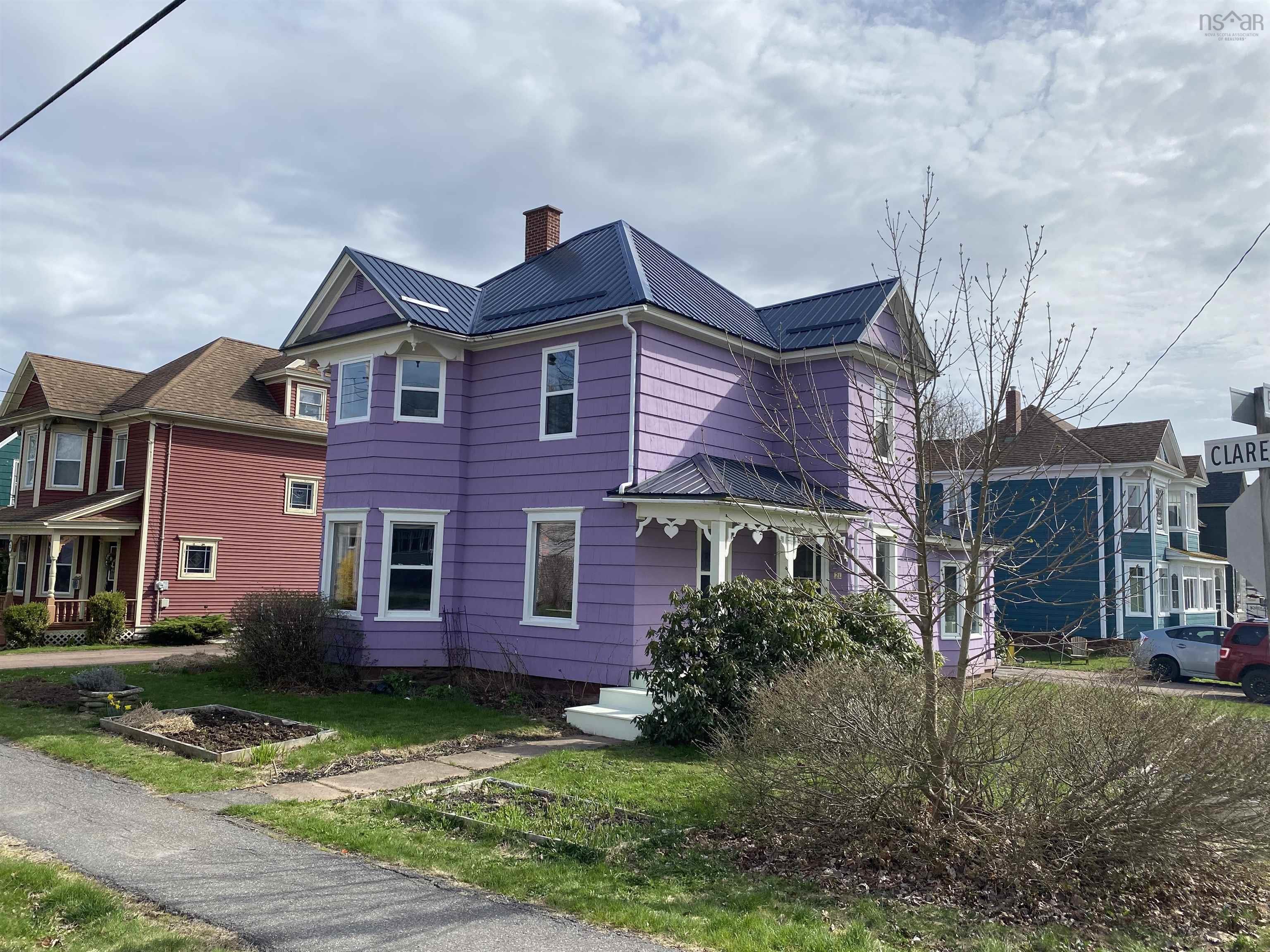 21 Clarence Street, Amherst, NS (MLS 202510240)
