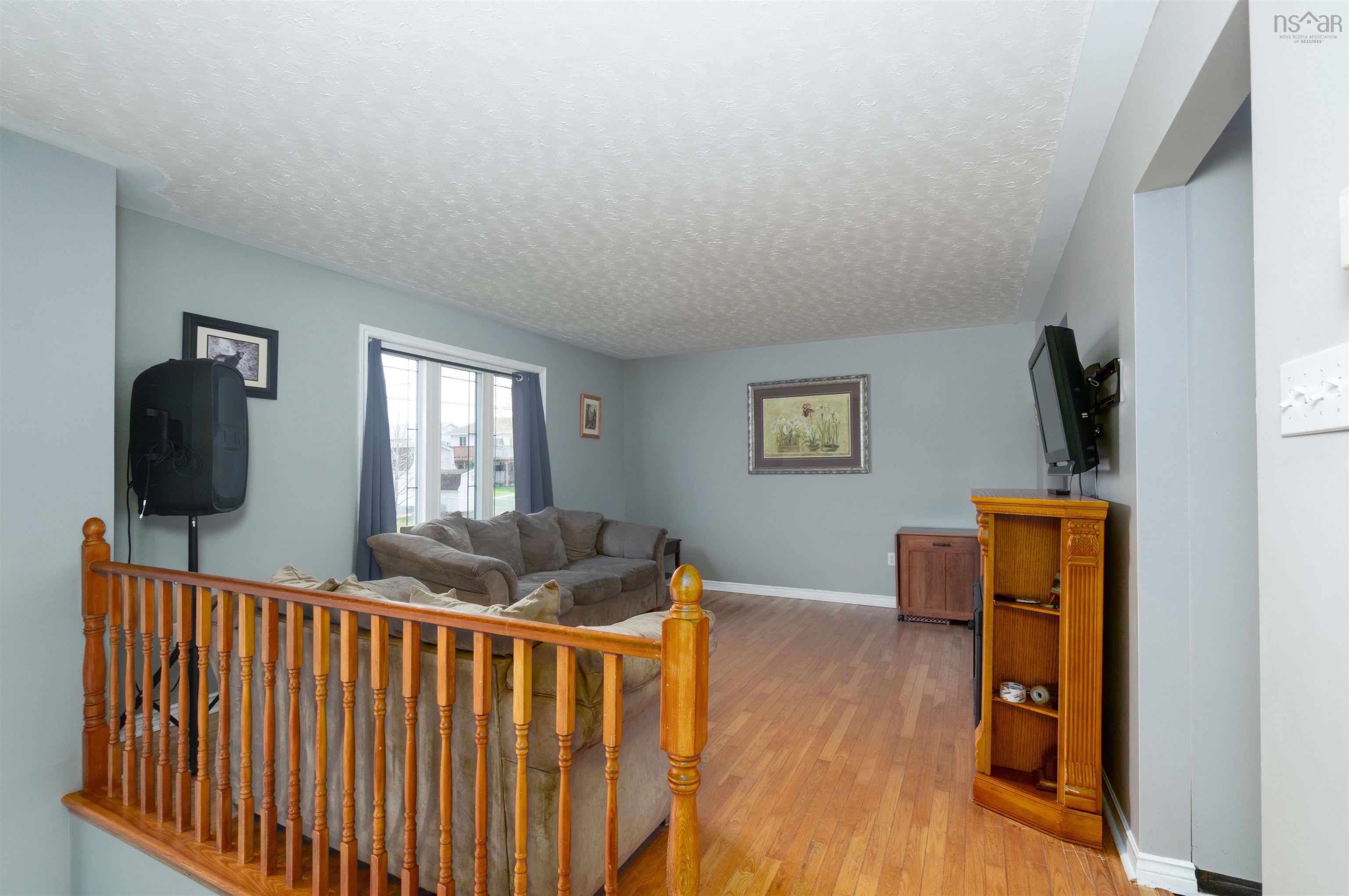 $499,000.00: 58 Sophia Crescent, Dartmouth