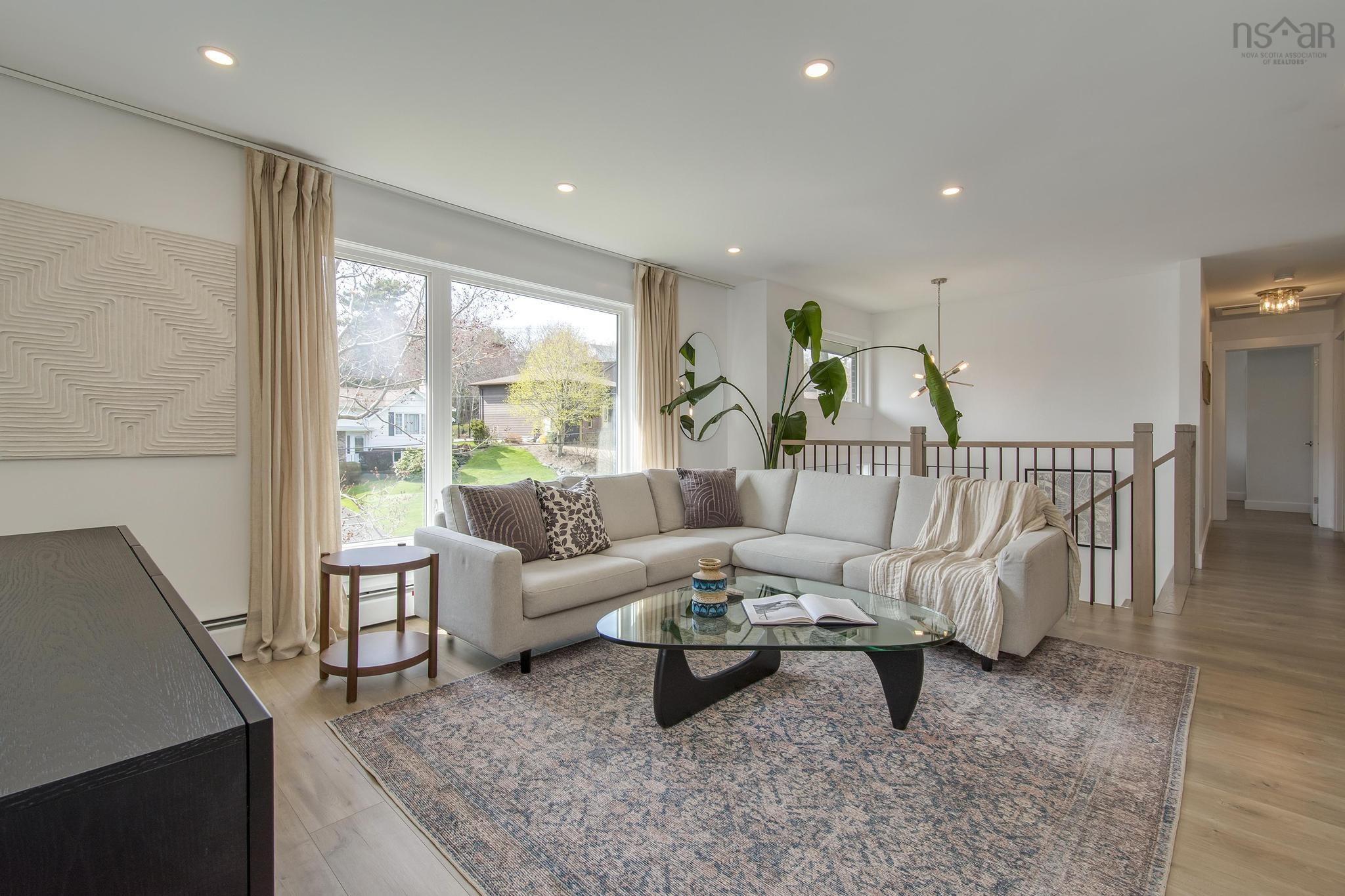 $689,900.00: 95 Doyle Street, Bedford