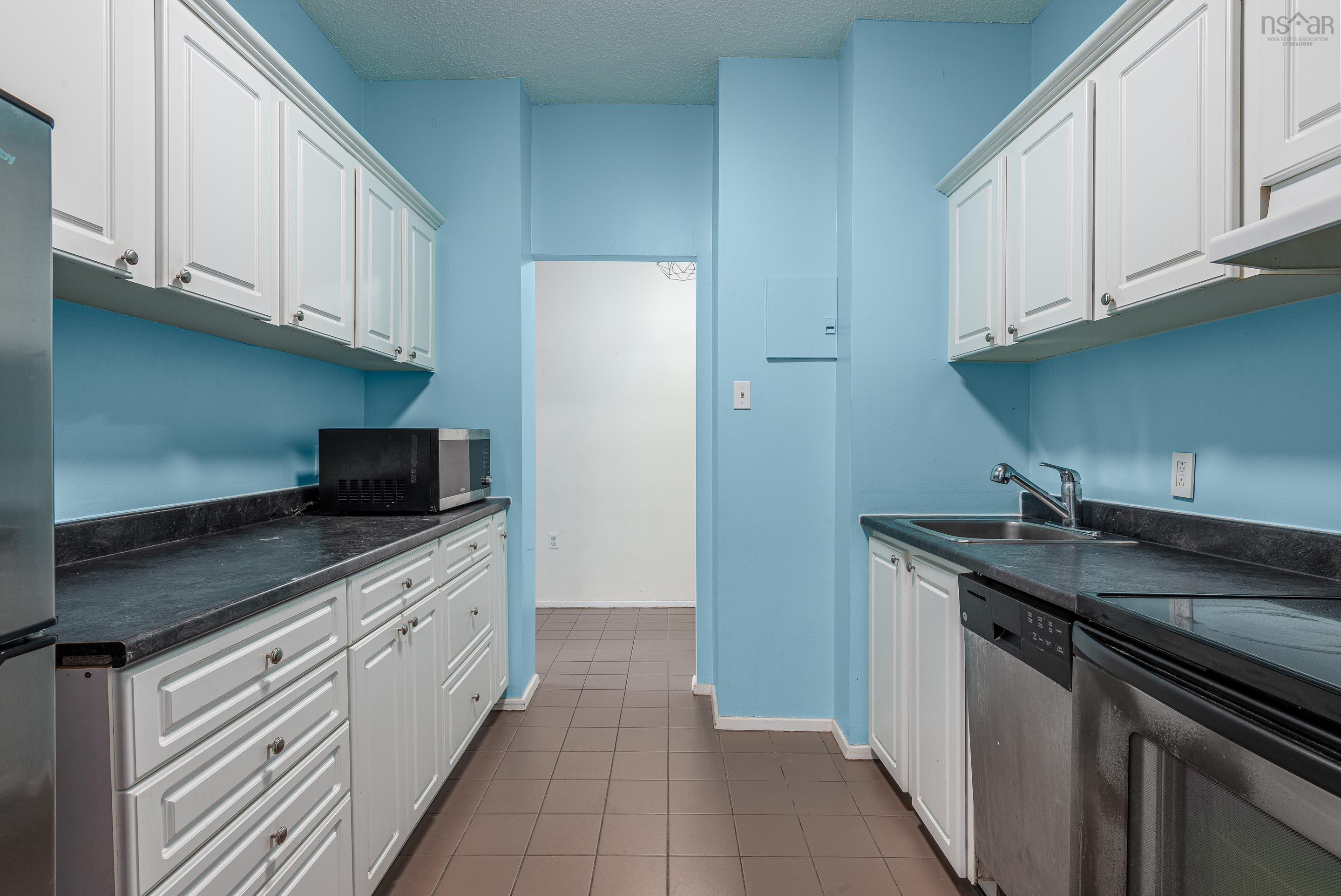 $319,000.00: 802 105 Dunbrack Street, Halifax
