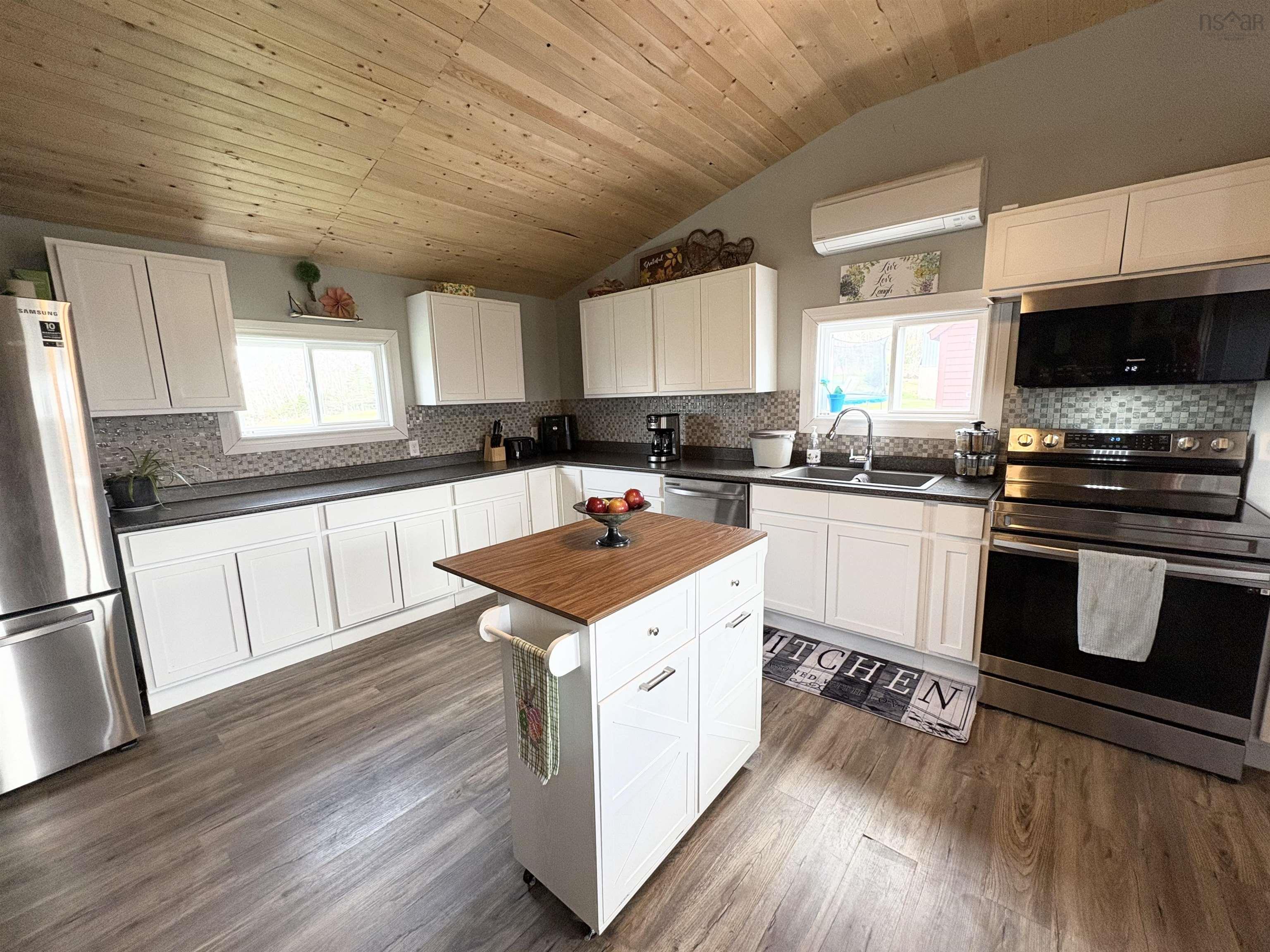 $349,000.00: 10250 Highway 4, Broadway