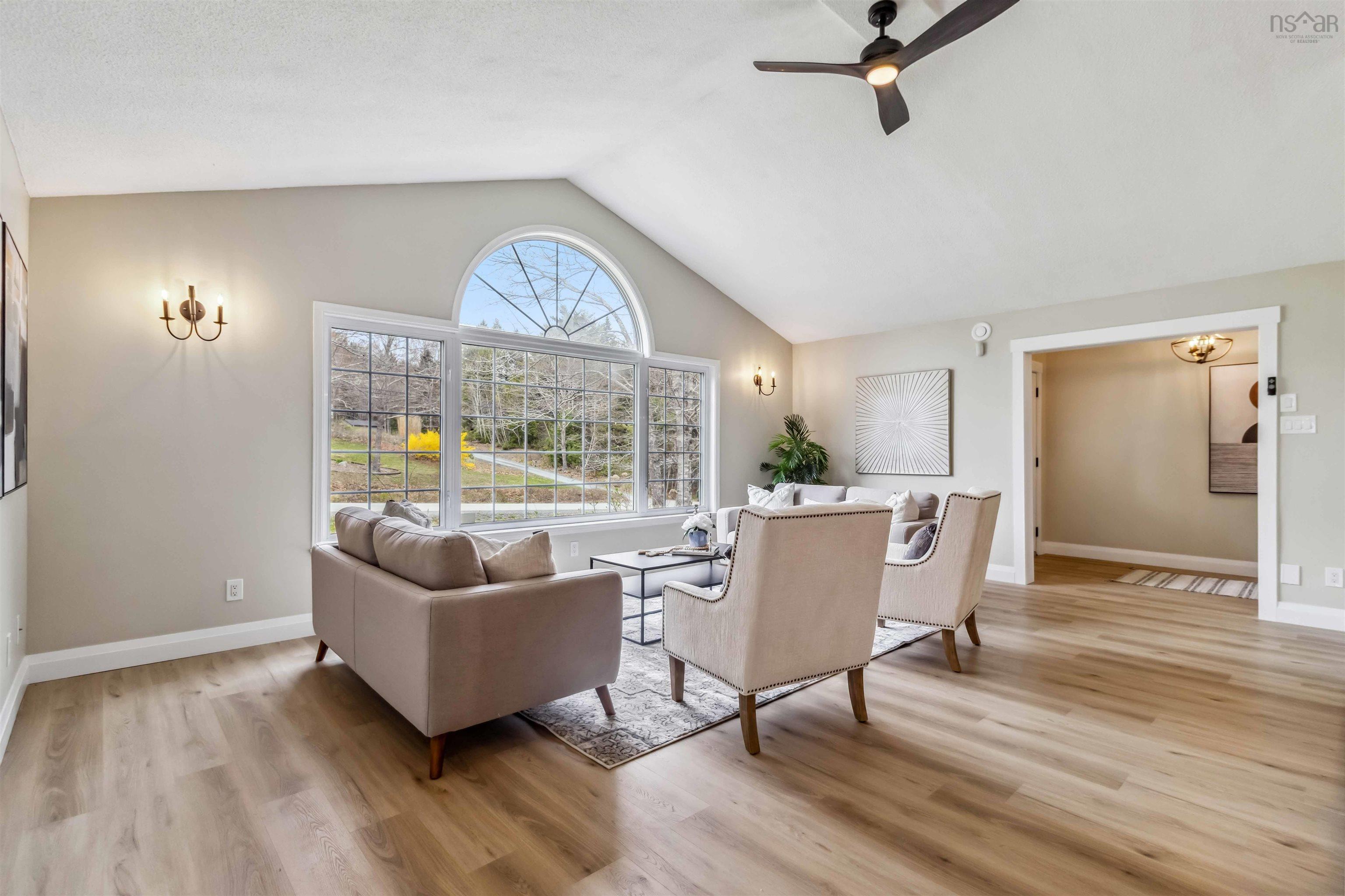 $849,900.00: 36 GAIL Avenue, Lower Branch