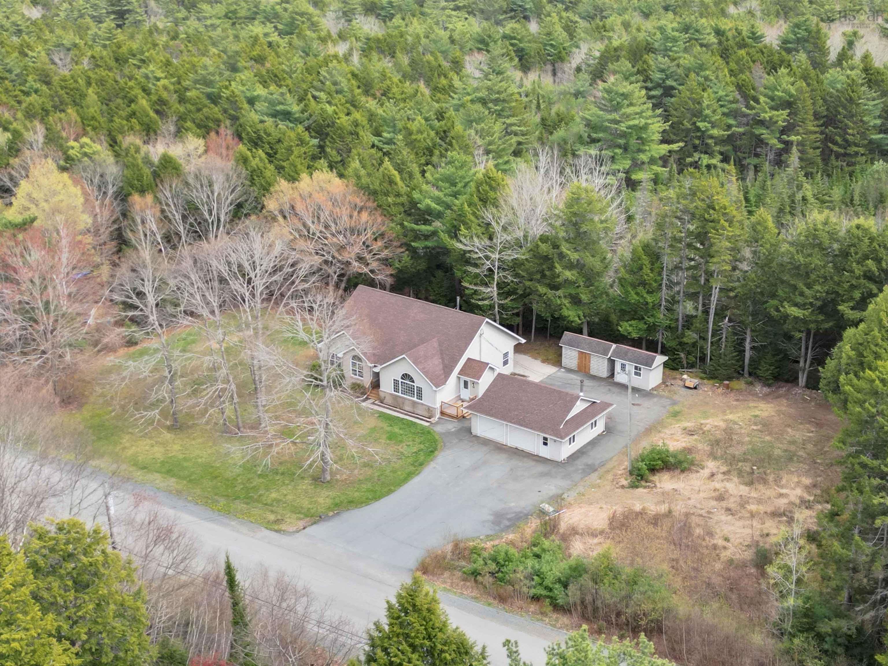 $849,900.00: 36 GAIL Avenue, Lower Branch