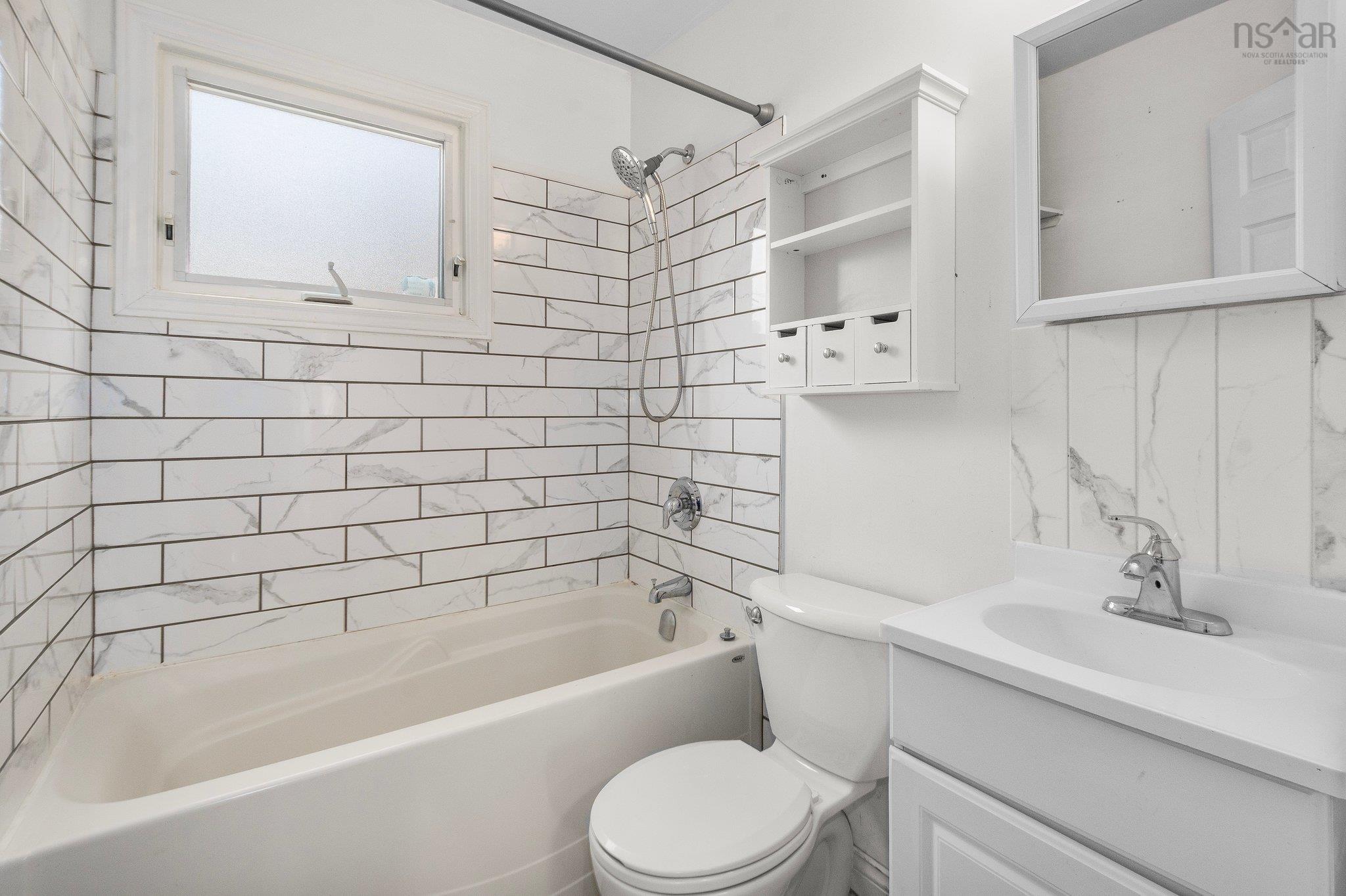$489,900.00: 9 Kidston Road, Halifax