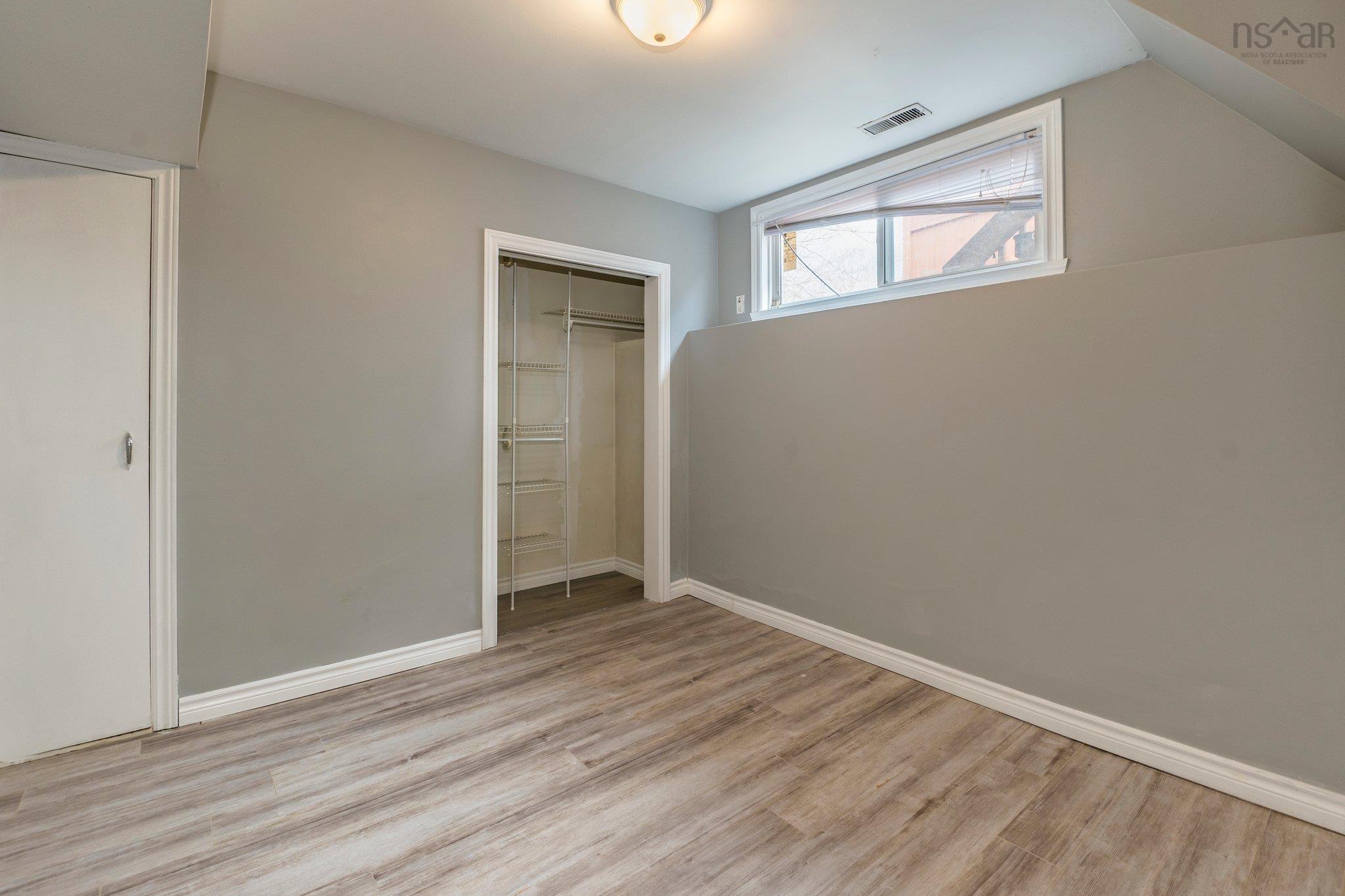 $489,900.00: 9 Kidston Road, Halifax