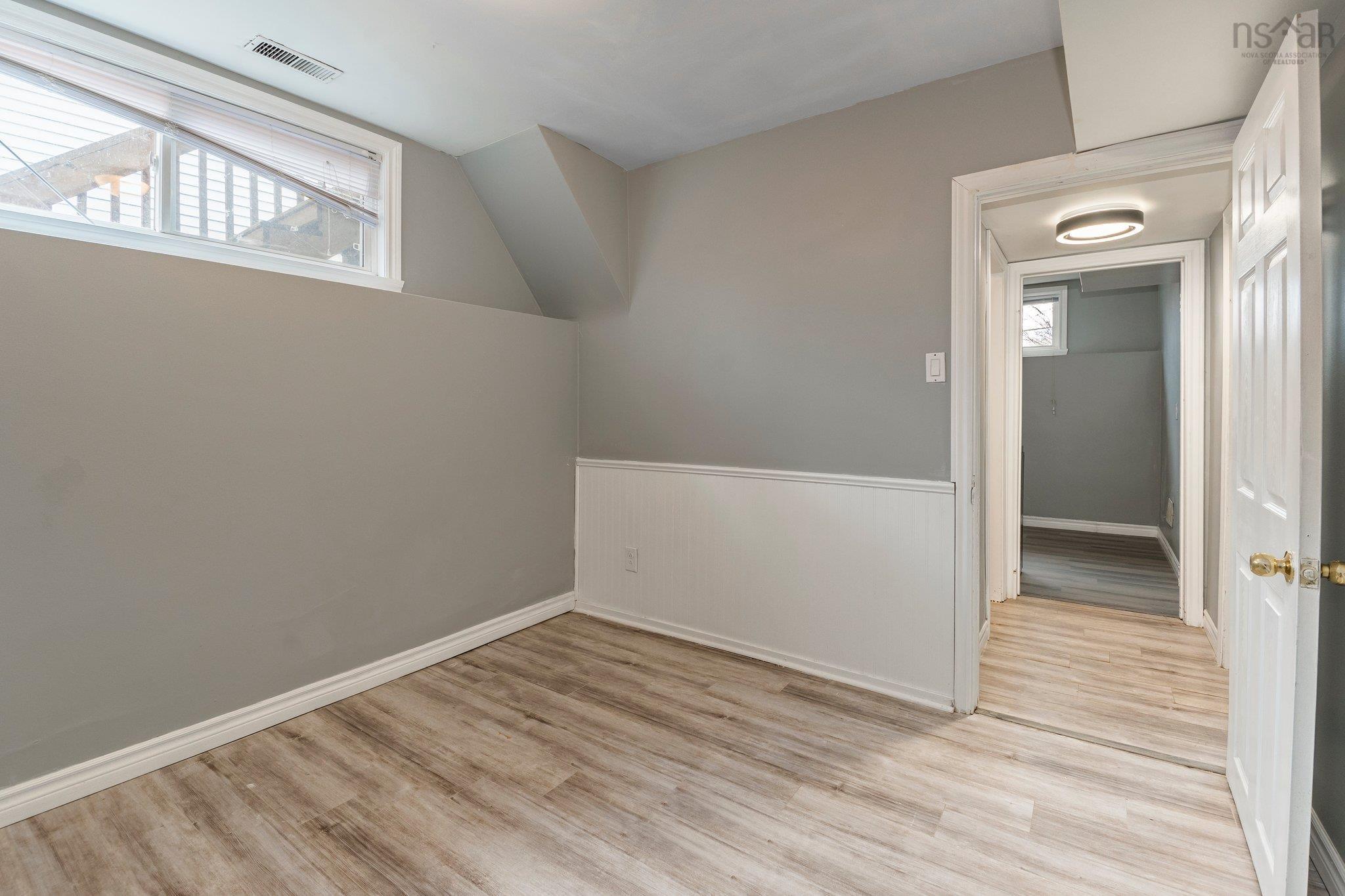 $489,900.00: 9 Kidston Road, Halifax