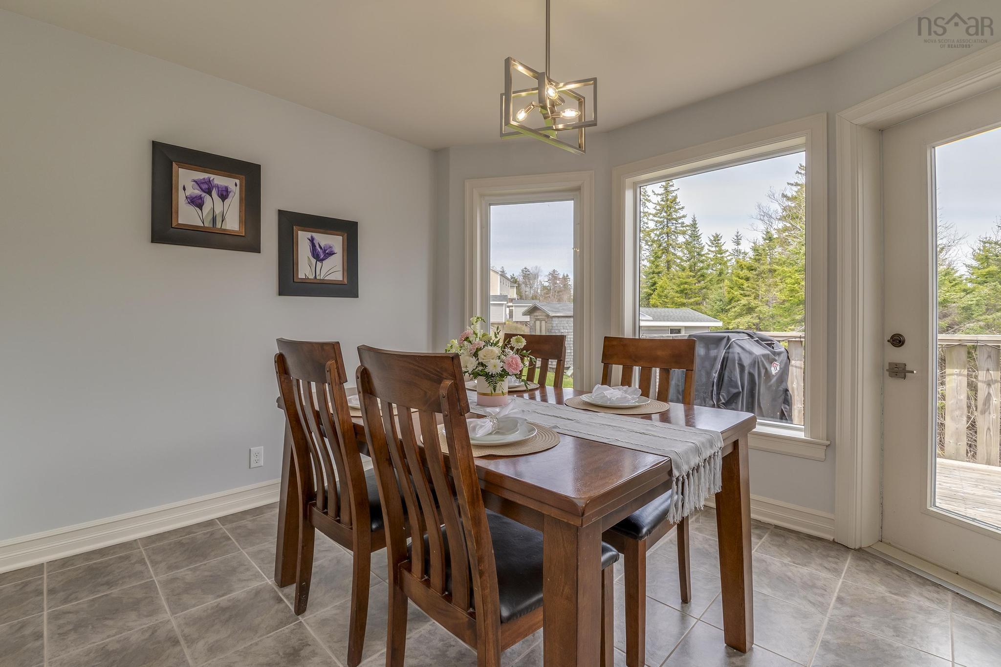 $549,900.00: 31 Avebury Court, Sackville