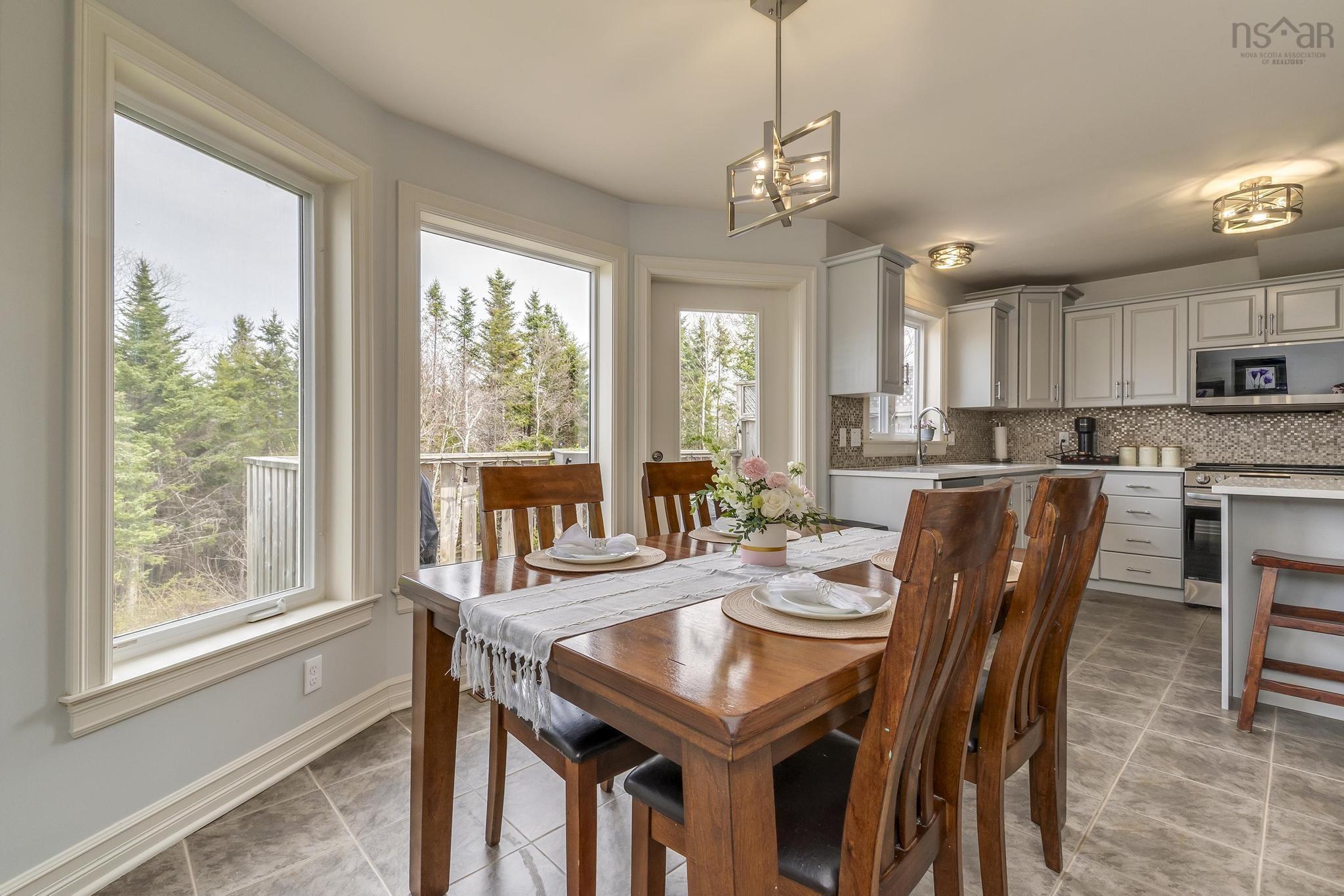 $549,900.00: 31 Avebury Court, Sackville