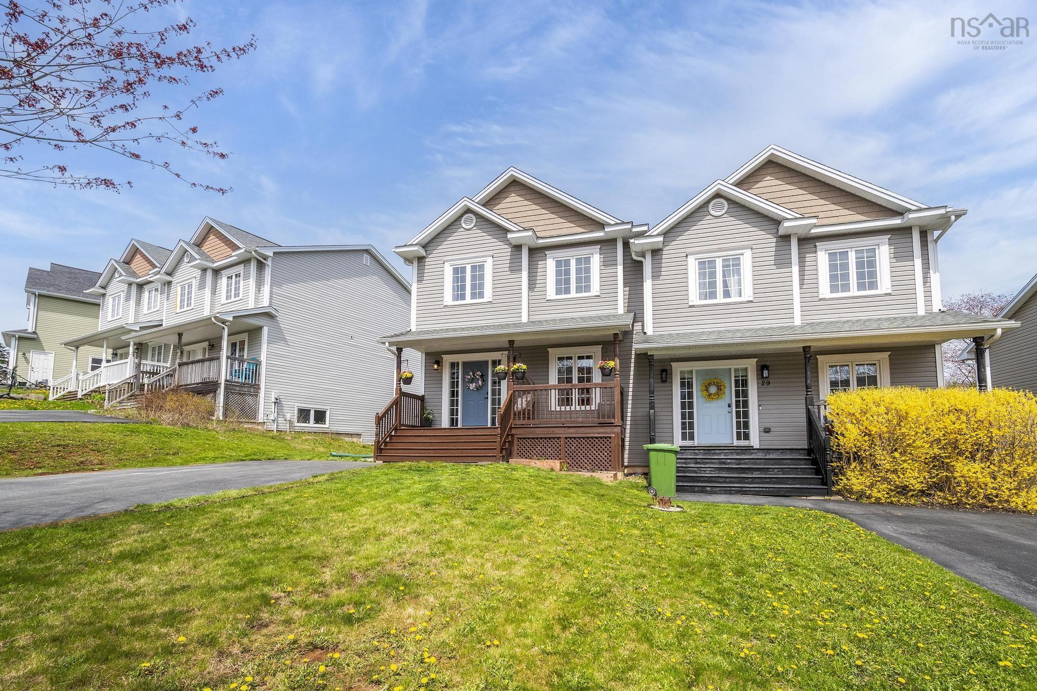 $549,900.00: 31 Avebury Court, Sackville