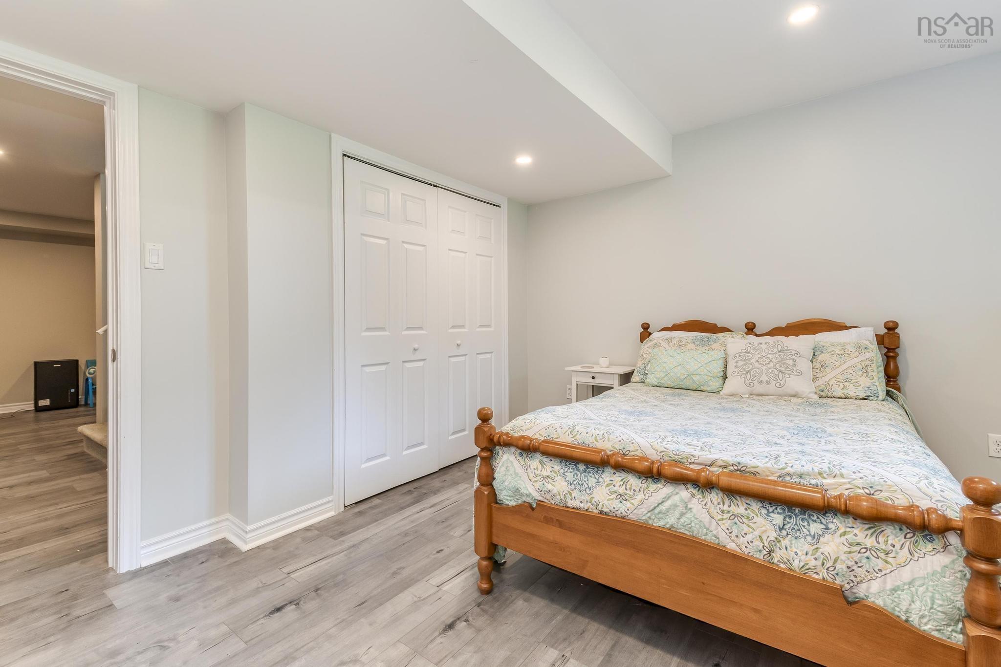 $549,900.00: 31 Avebury Court, Sackville