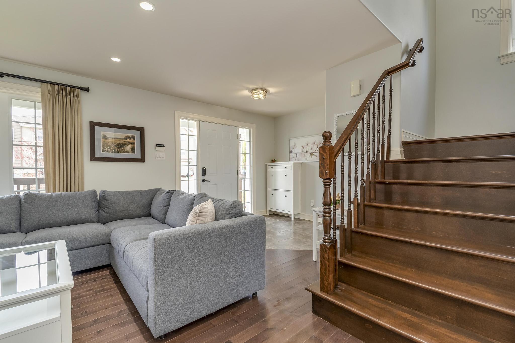 $549,900.00: 31 Avebury Court, Sackville