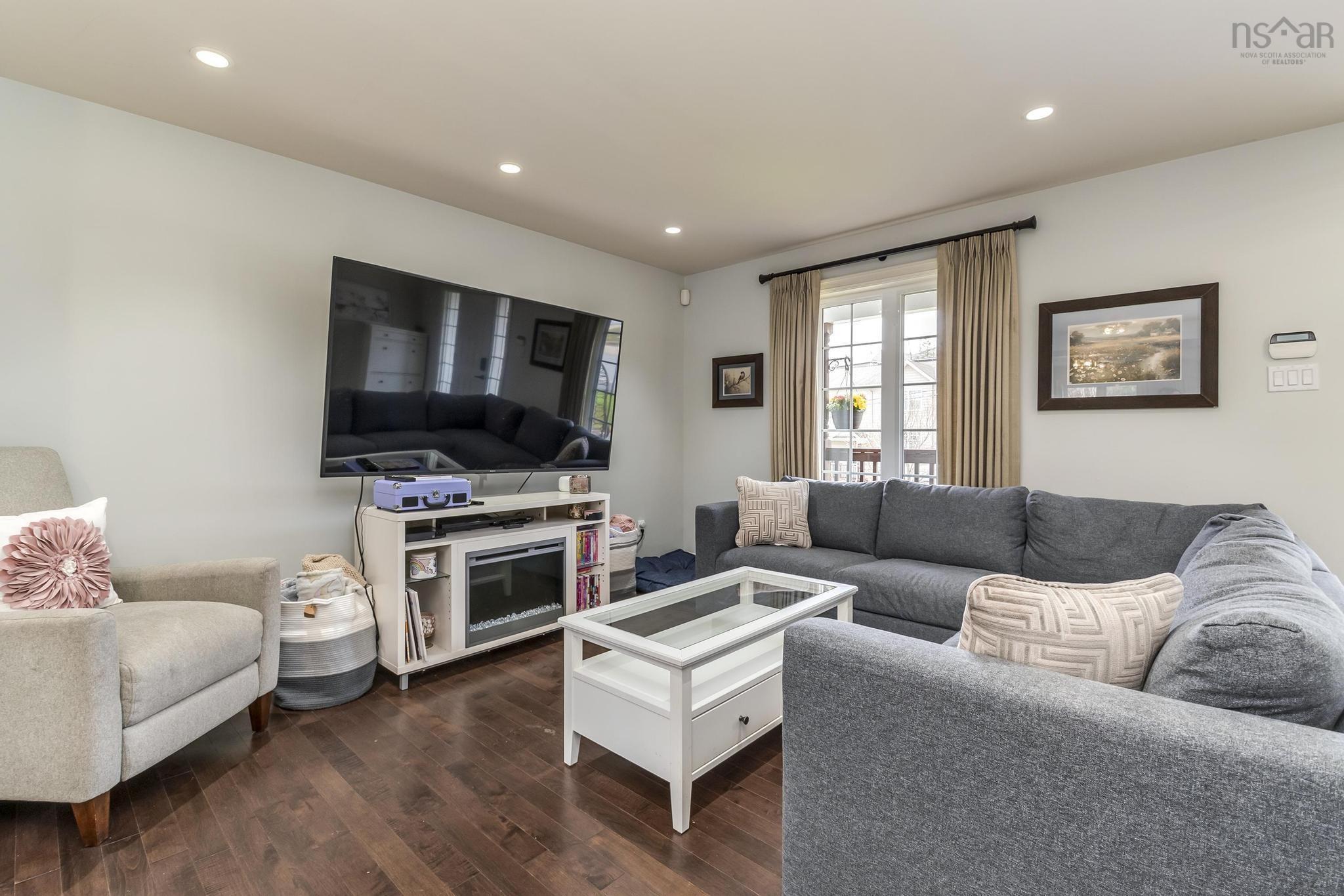 $549,900.00: 31 Avebury Court, Sackville