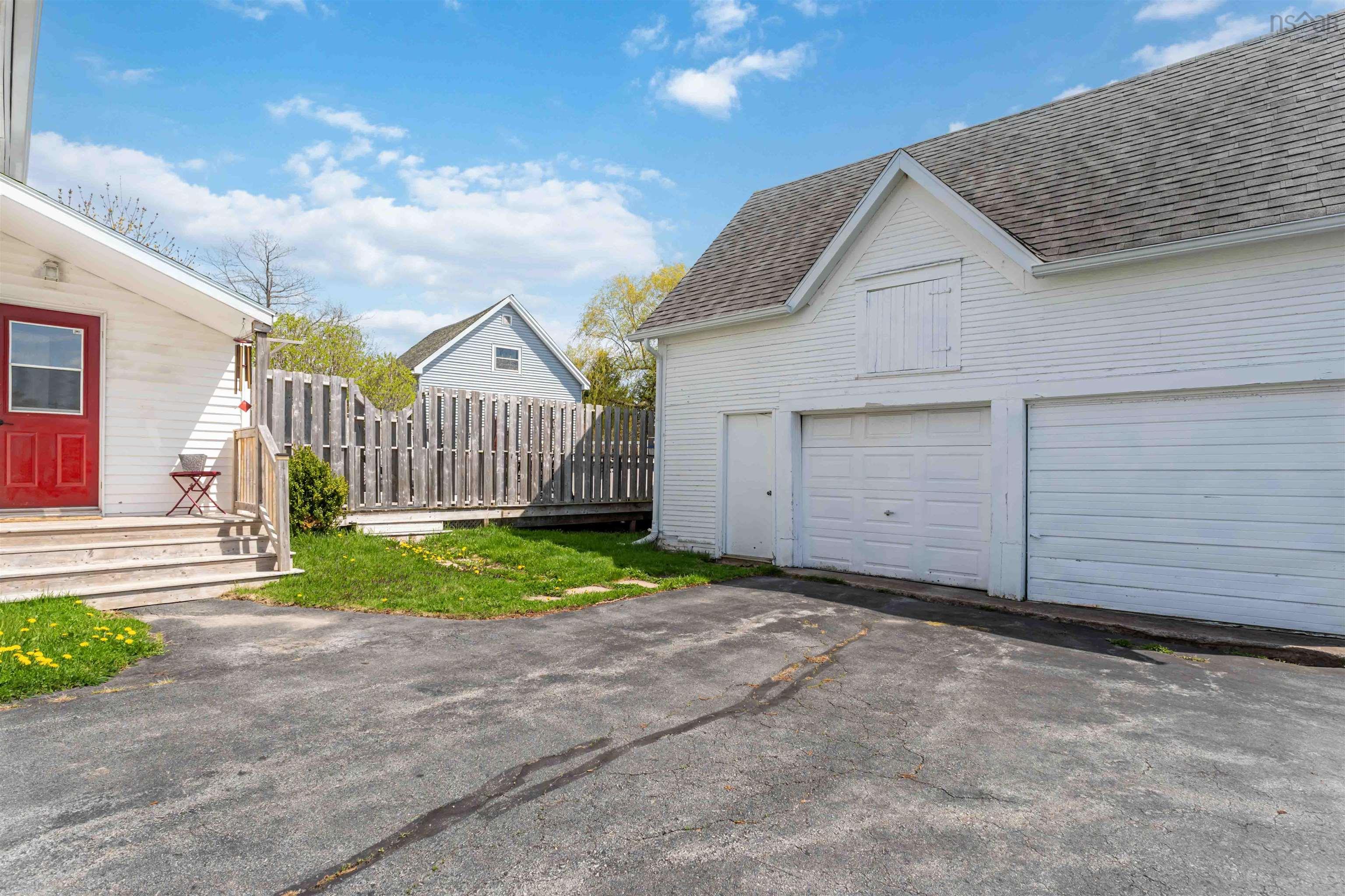 $372,000.00: 4164 Highway 201, Bridgetown