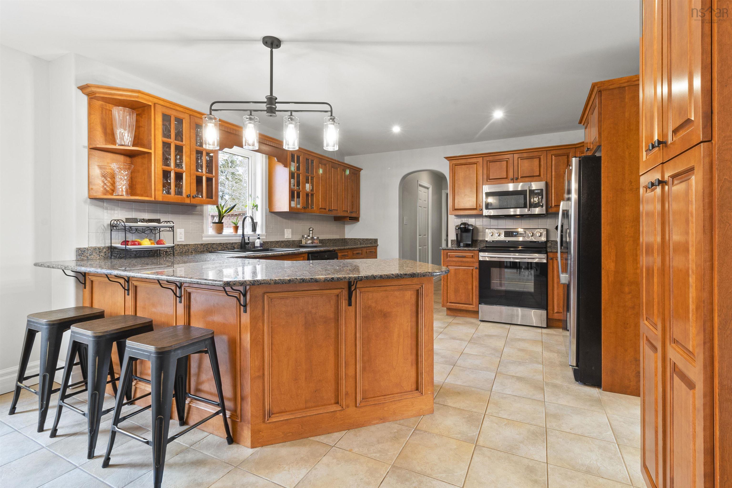 $849,900.00: 158 Skye Crescent, Hammonds Plains