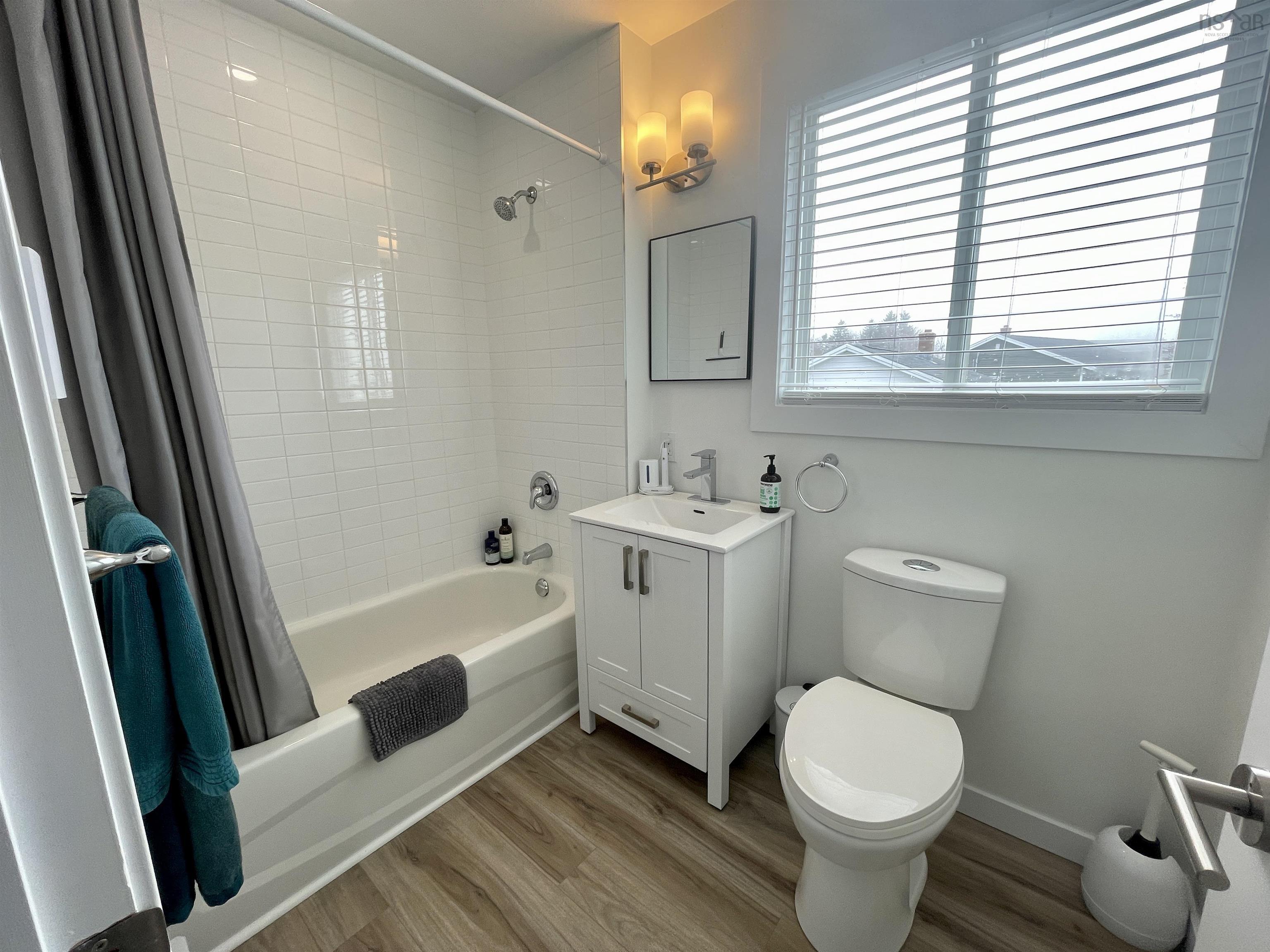 $569,000.00: 12A Linden Lane, Halifax