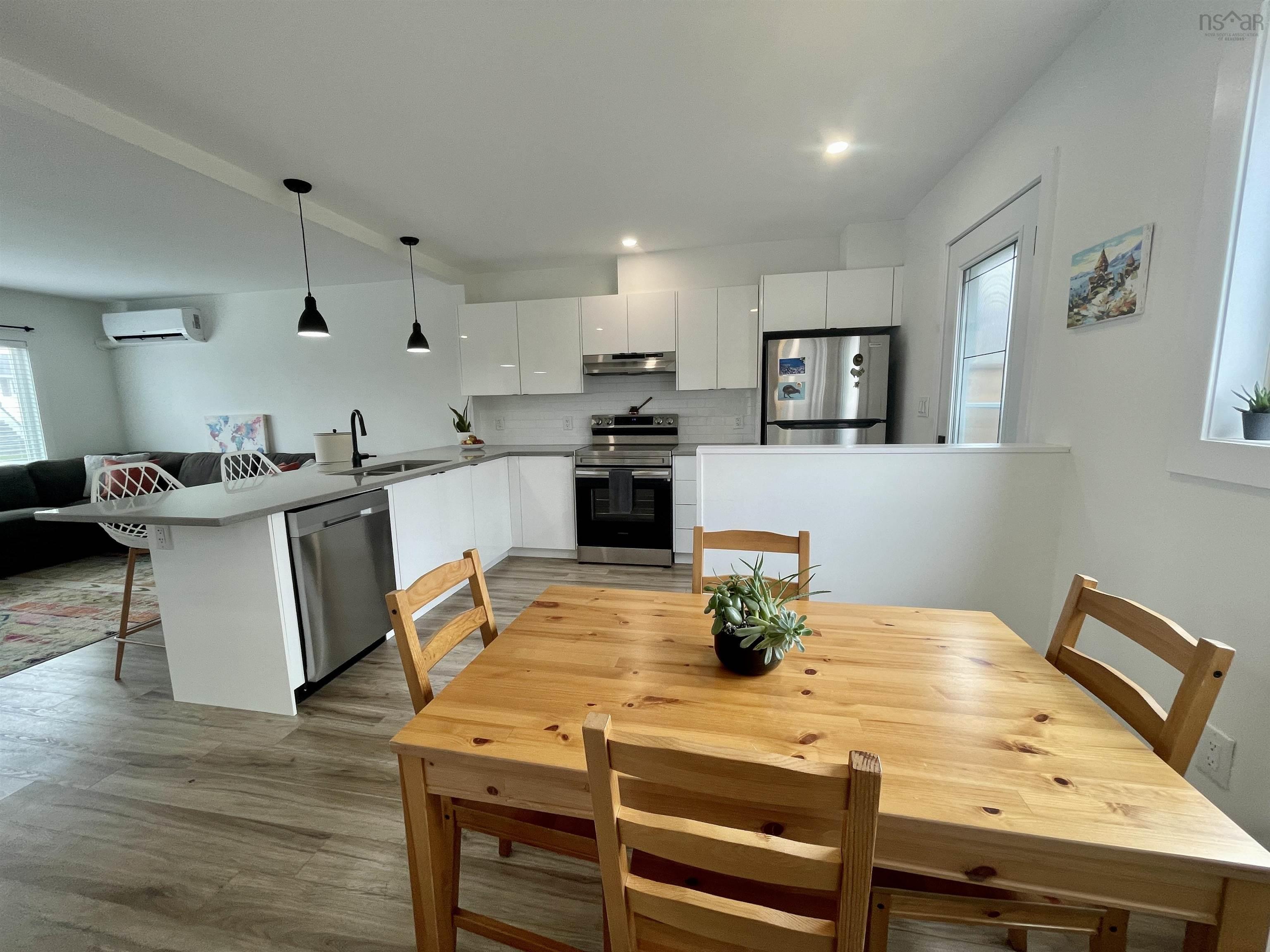 $569,000.00: 12A Linden Lane, Halifax