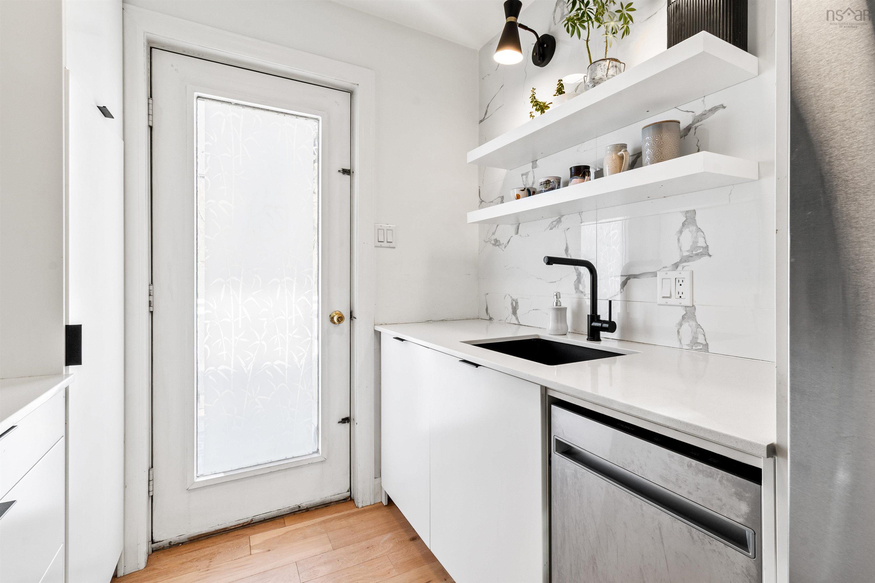 $484,900.00: 6 1061 South Park Street, Halifax