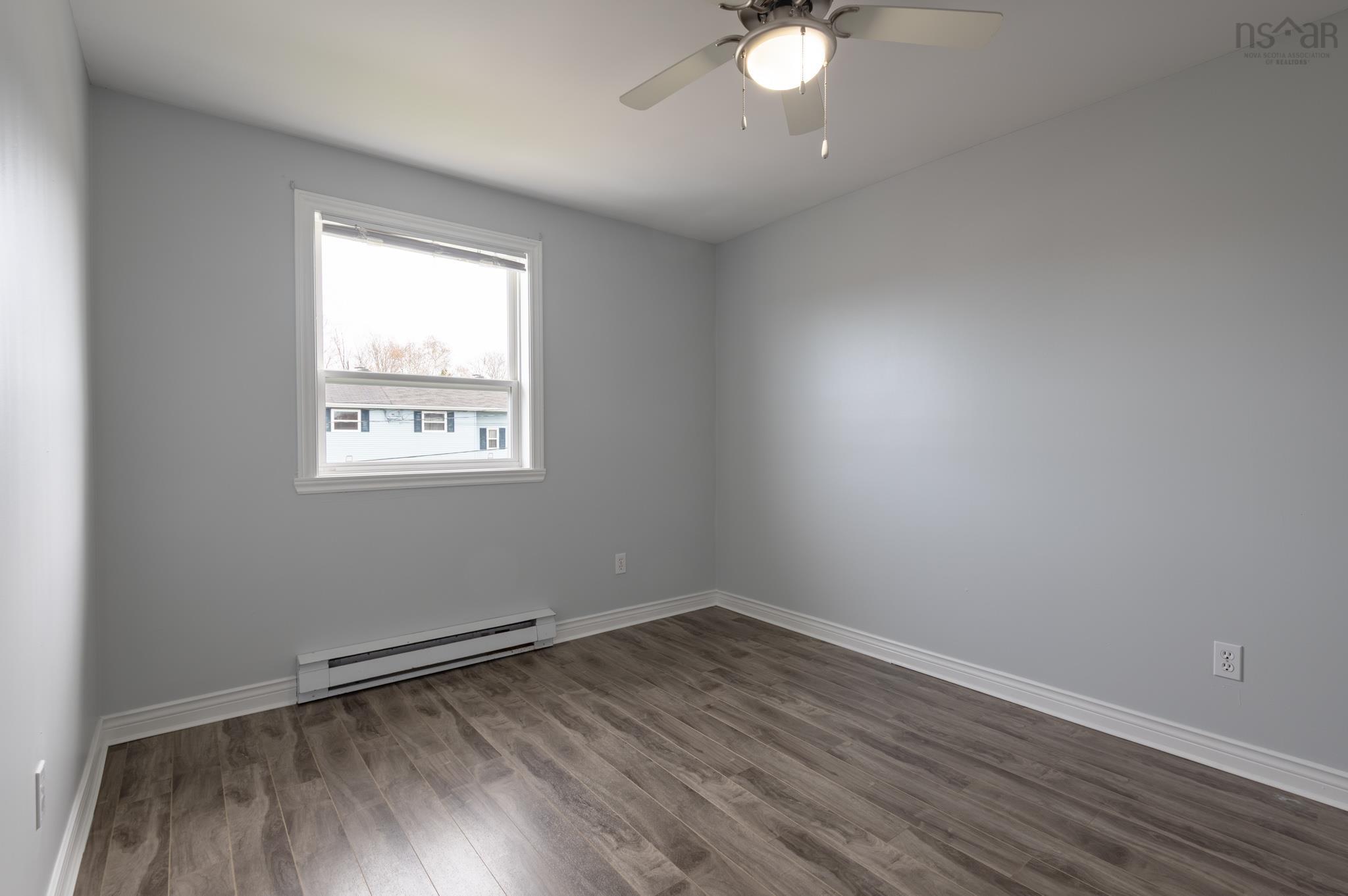 $429,000.00: 72 Sugar Maple, Timberlea