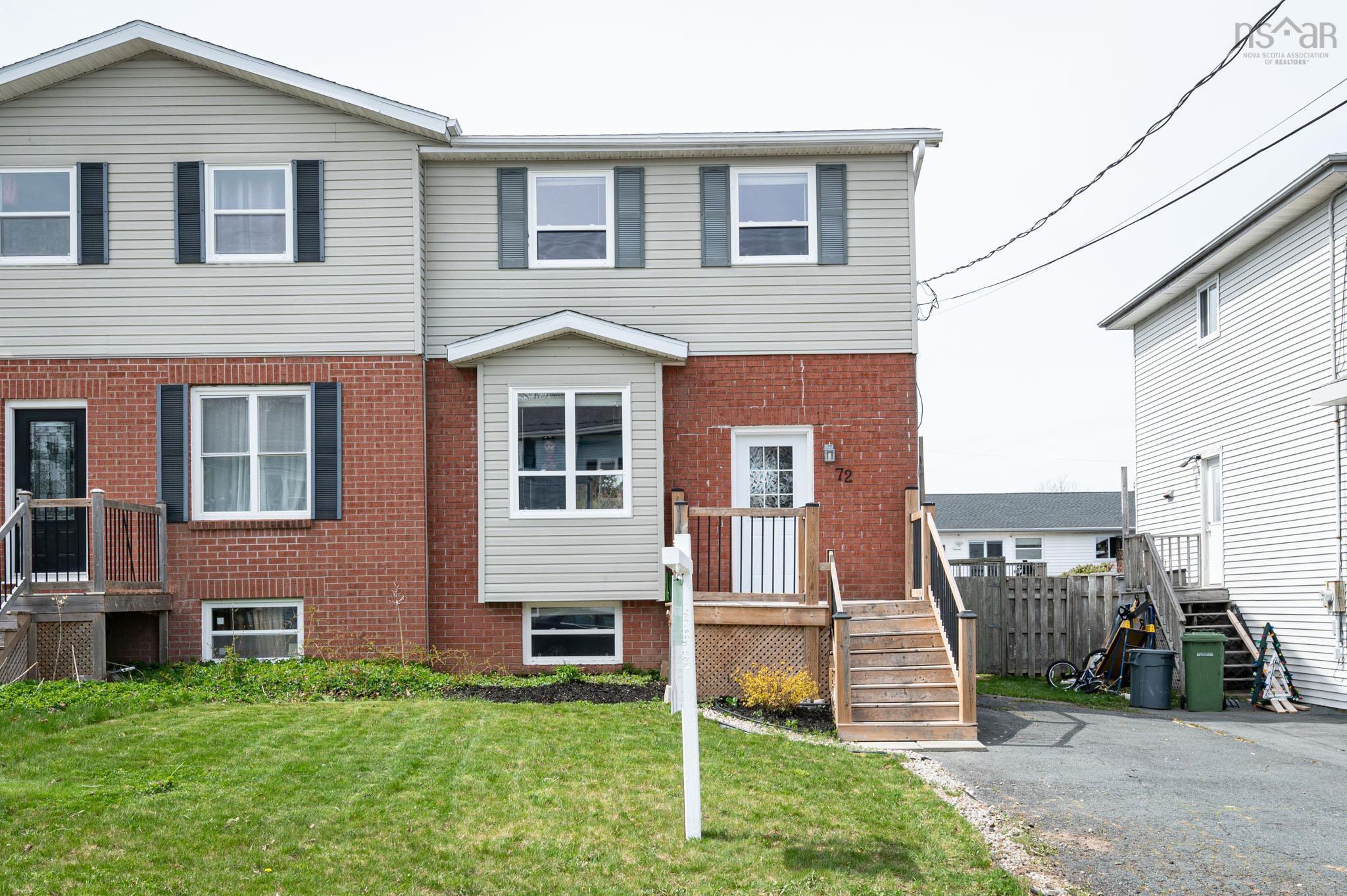 $429,000.00: 72 Sugar Maple, Timberlea