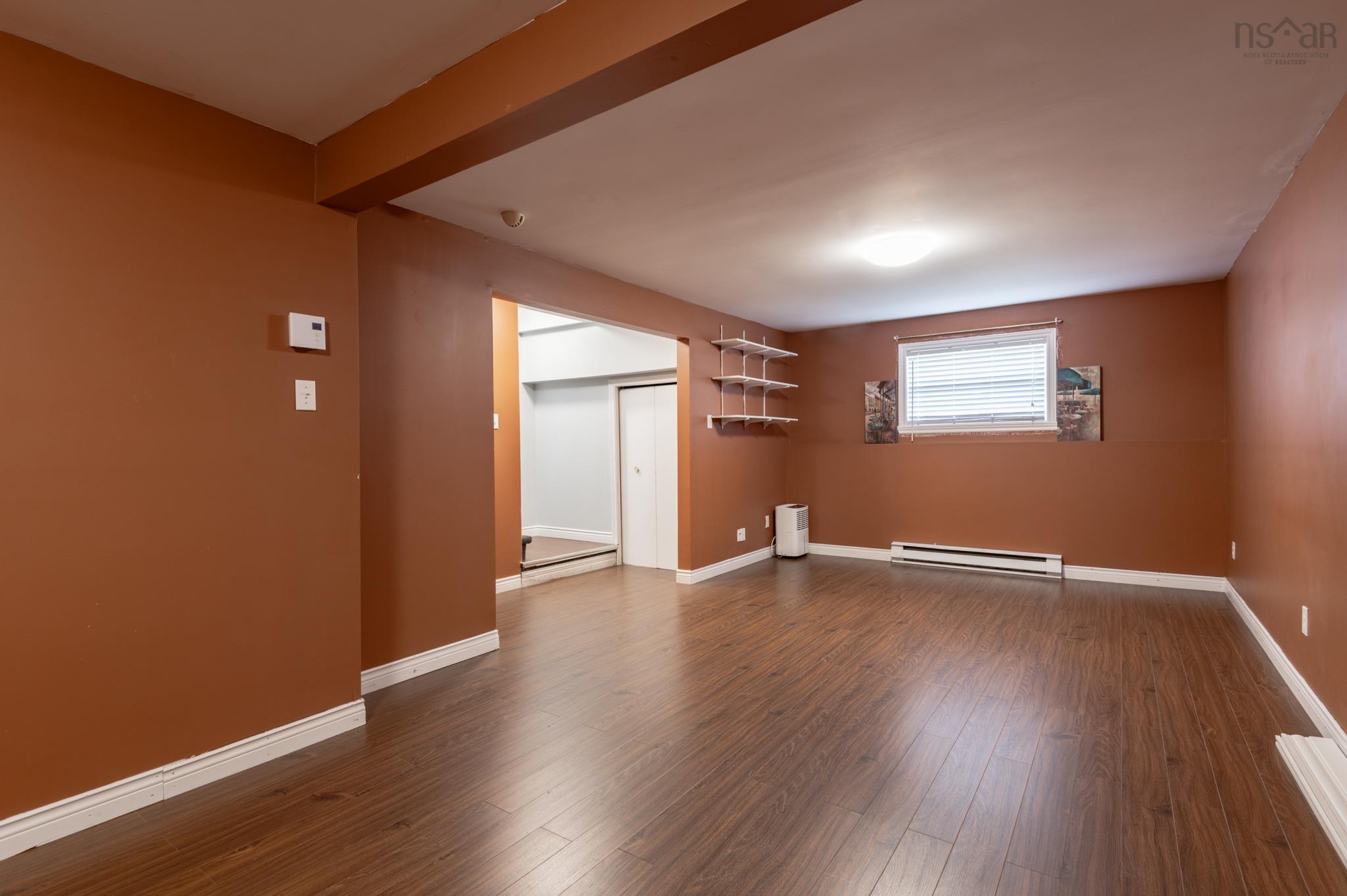 $429,000.00: 72 Sugar Maple, Timberlea