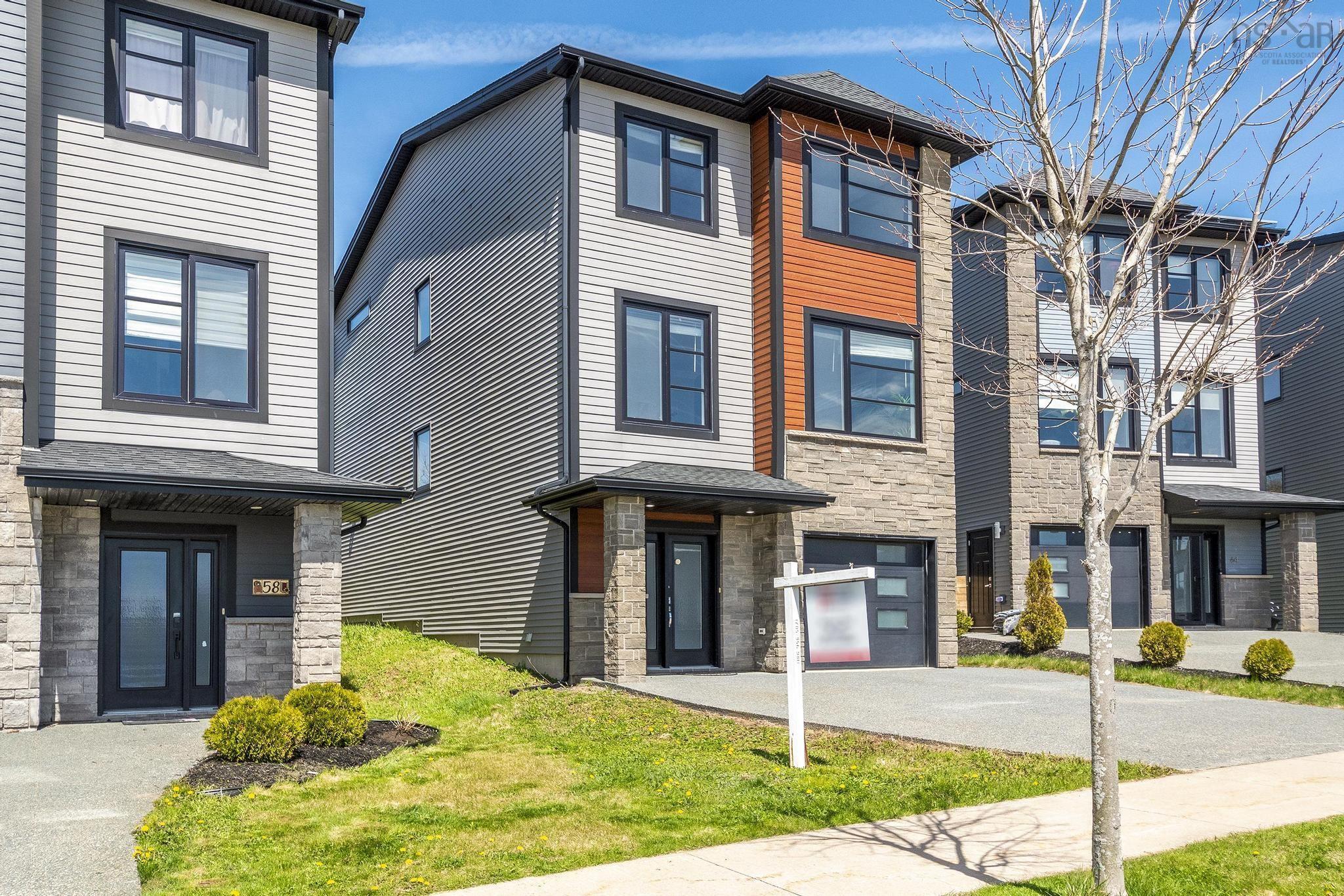$799,900.00: 62 Hadley Crescent, Halifax