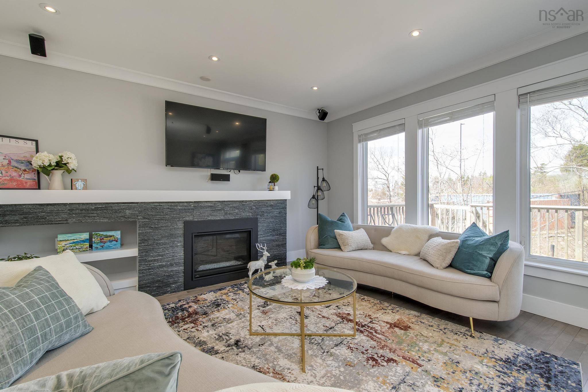 $799,900.00: 62 Hadley Crescent, Halifax