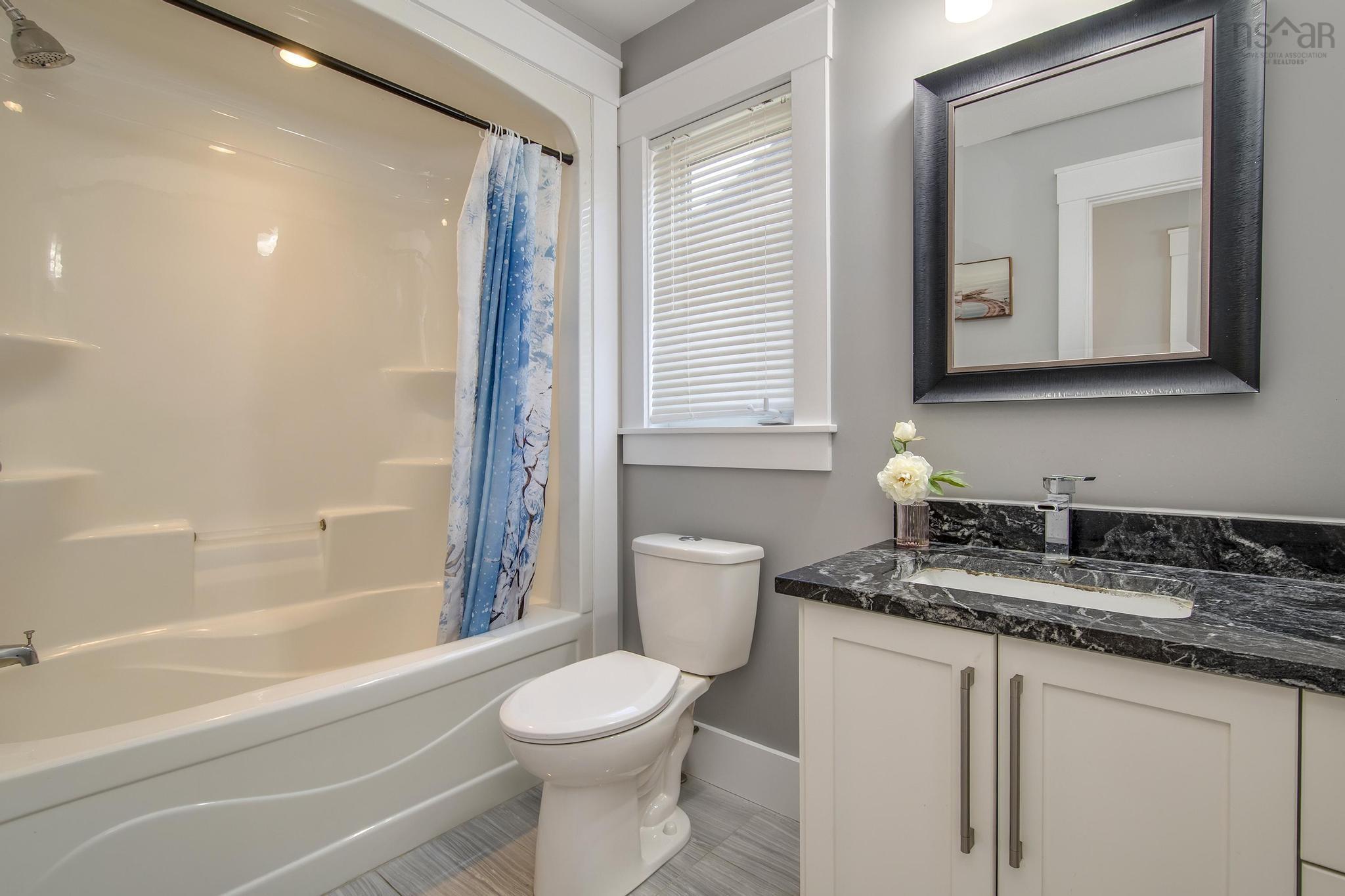 $799,900.00: 62 Hadley Crescent, Halifax