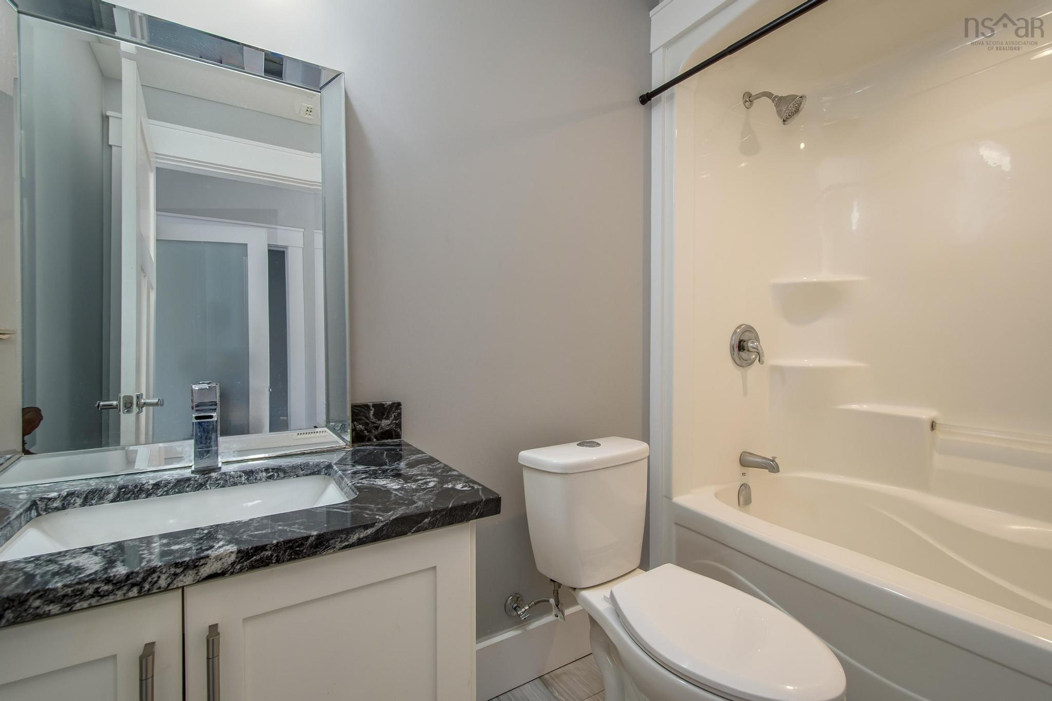 $799,900.00: 62 Hadley Crescent, Halifax