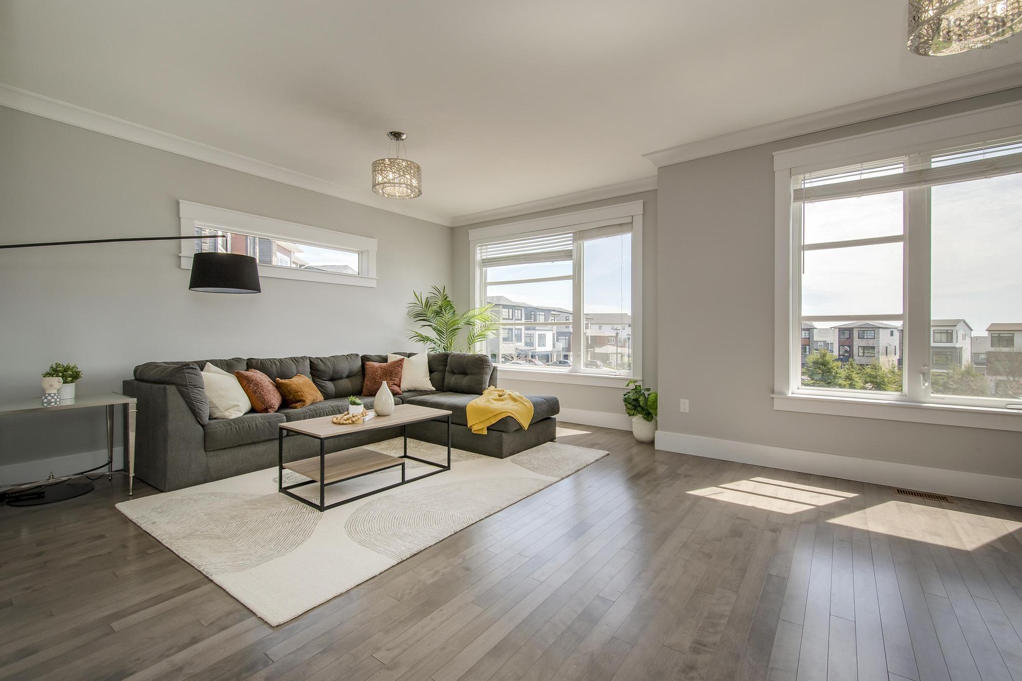 $799,900.00: 62 Hadley Crescent, Halifax