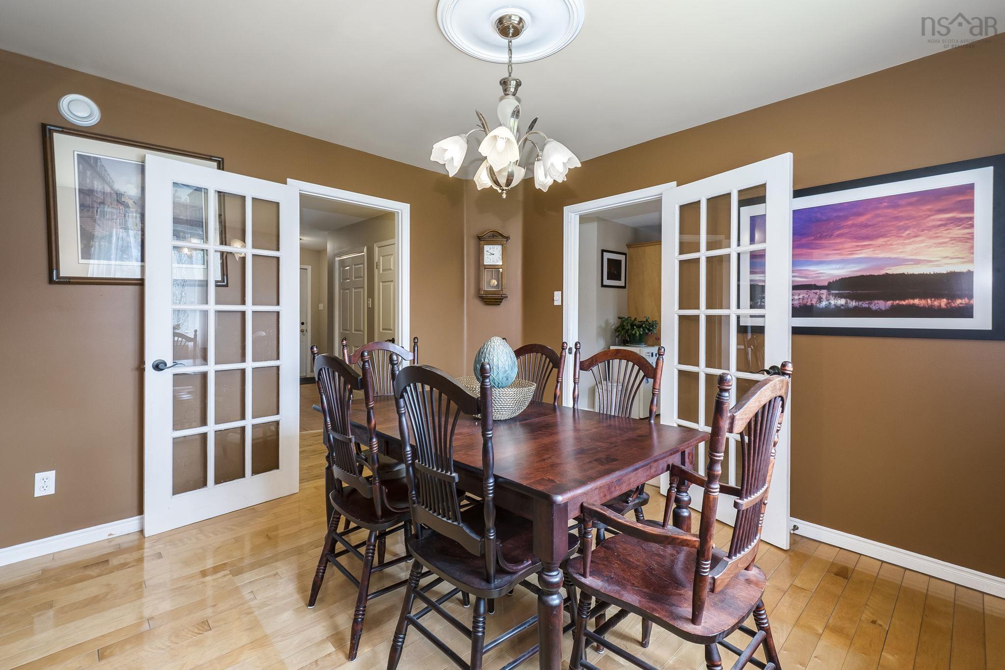 $687,000.00: 18 Merganser Avenue, Timberlea