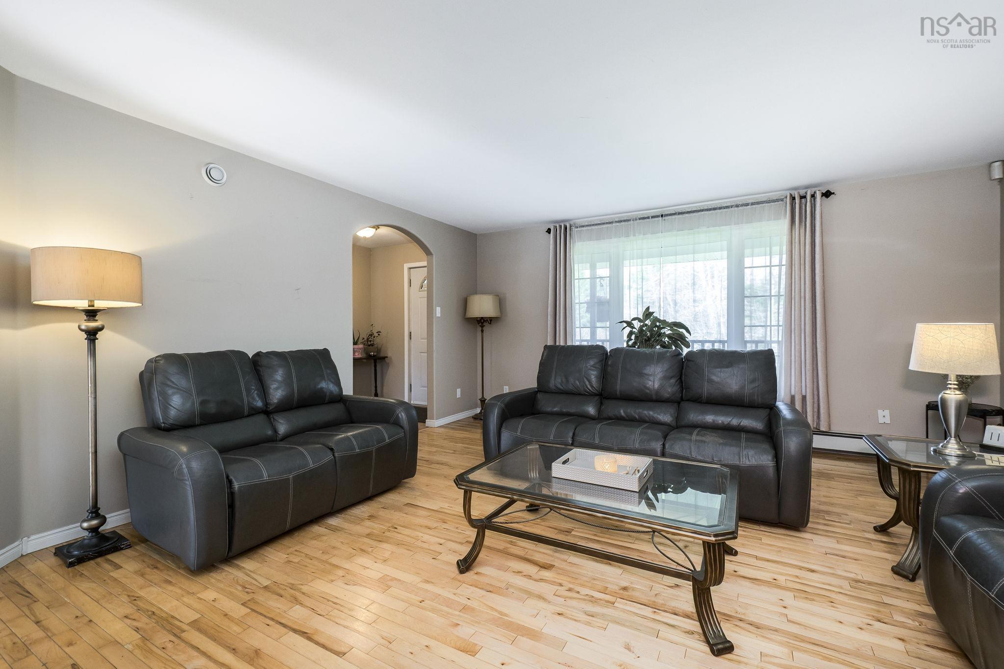 $687,000.00: 18 Merganser Avenue, Timberlea