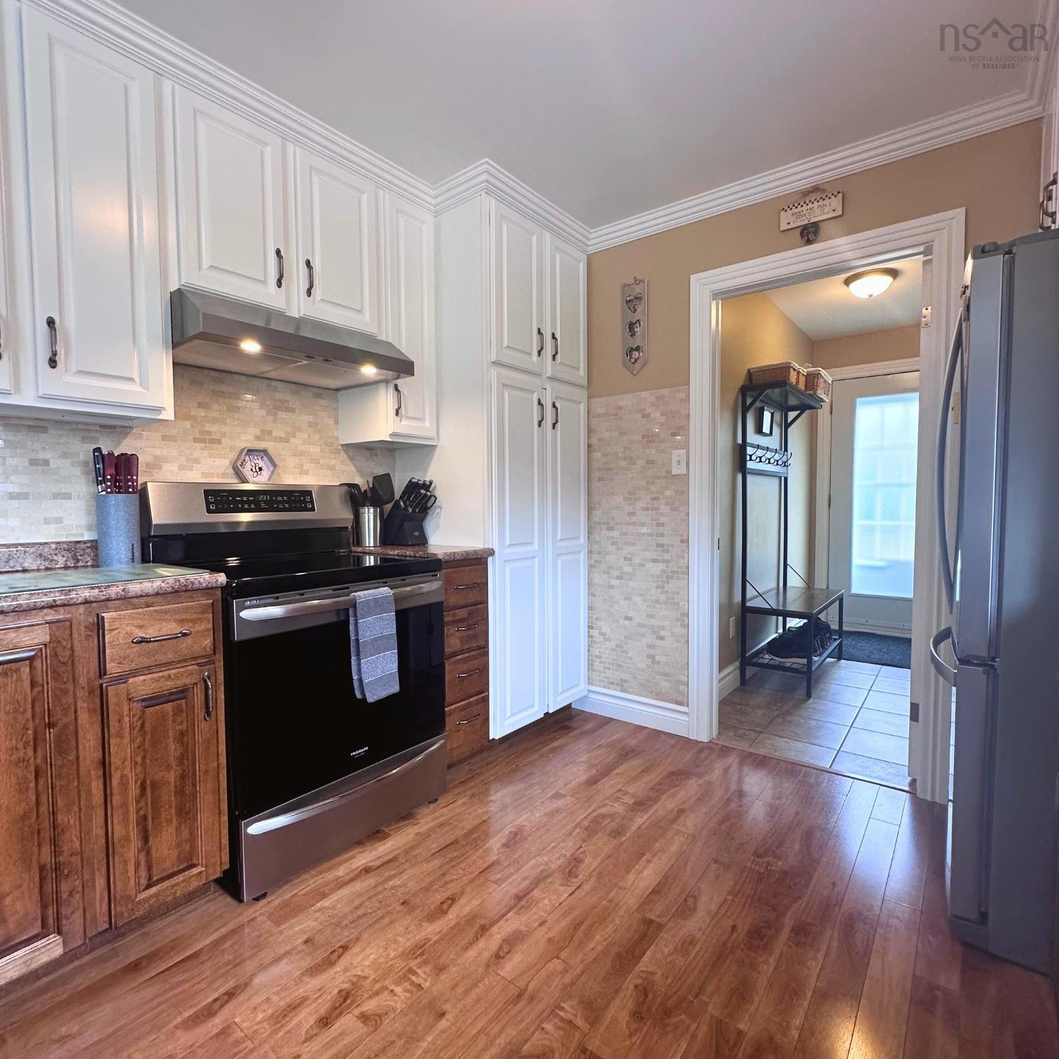 $499,900.00: 155 Rhyno Lake Road, West Clifford