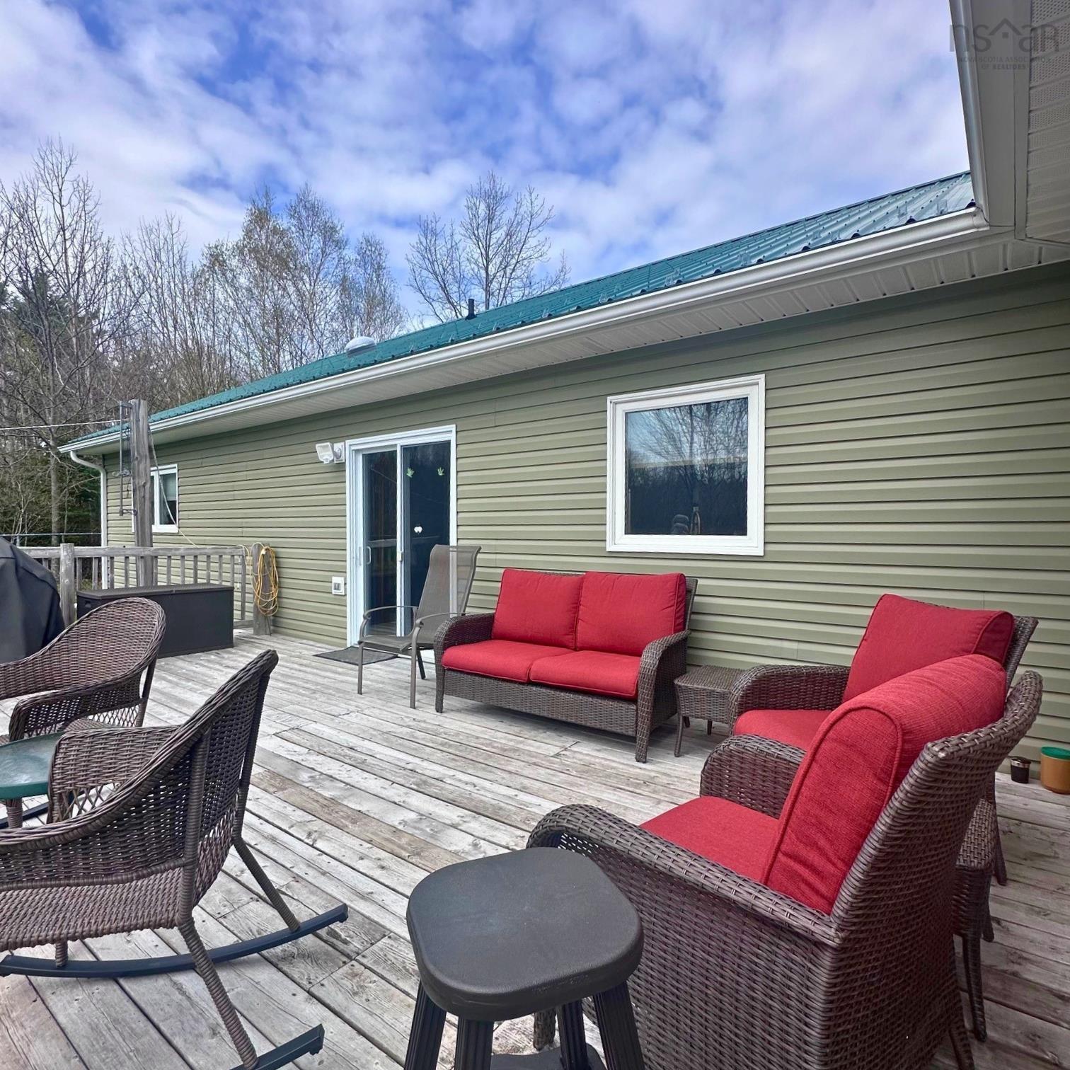$499,900.00: 155 Rhyno Lake Road, West Clifford