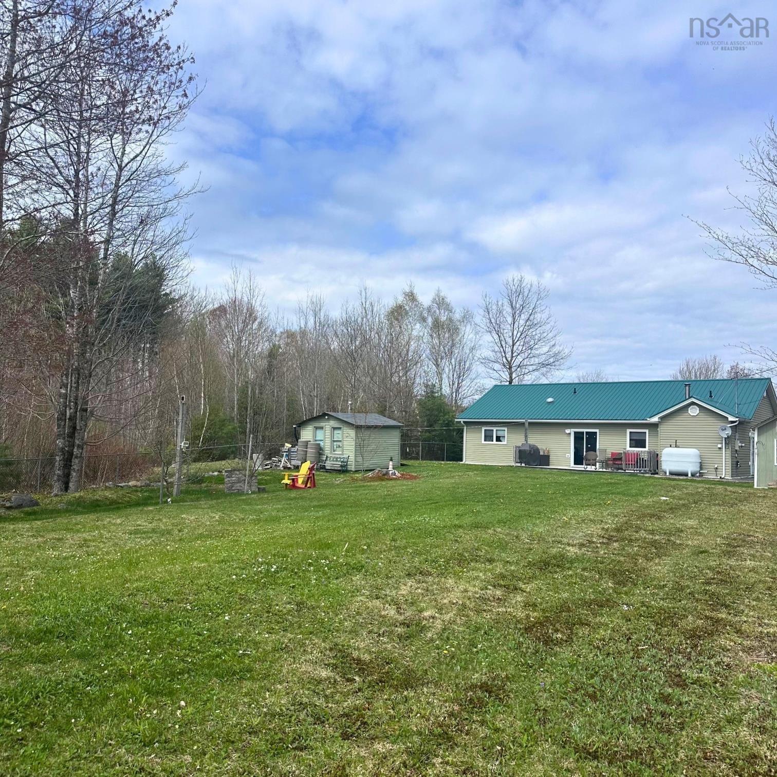 $499,900.00: 155 Rhyno Lake Road, West Clifford