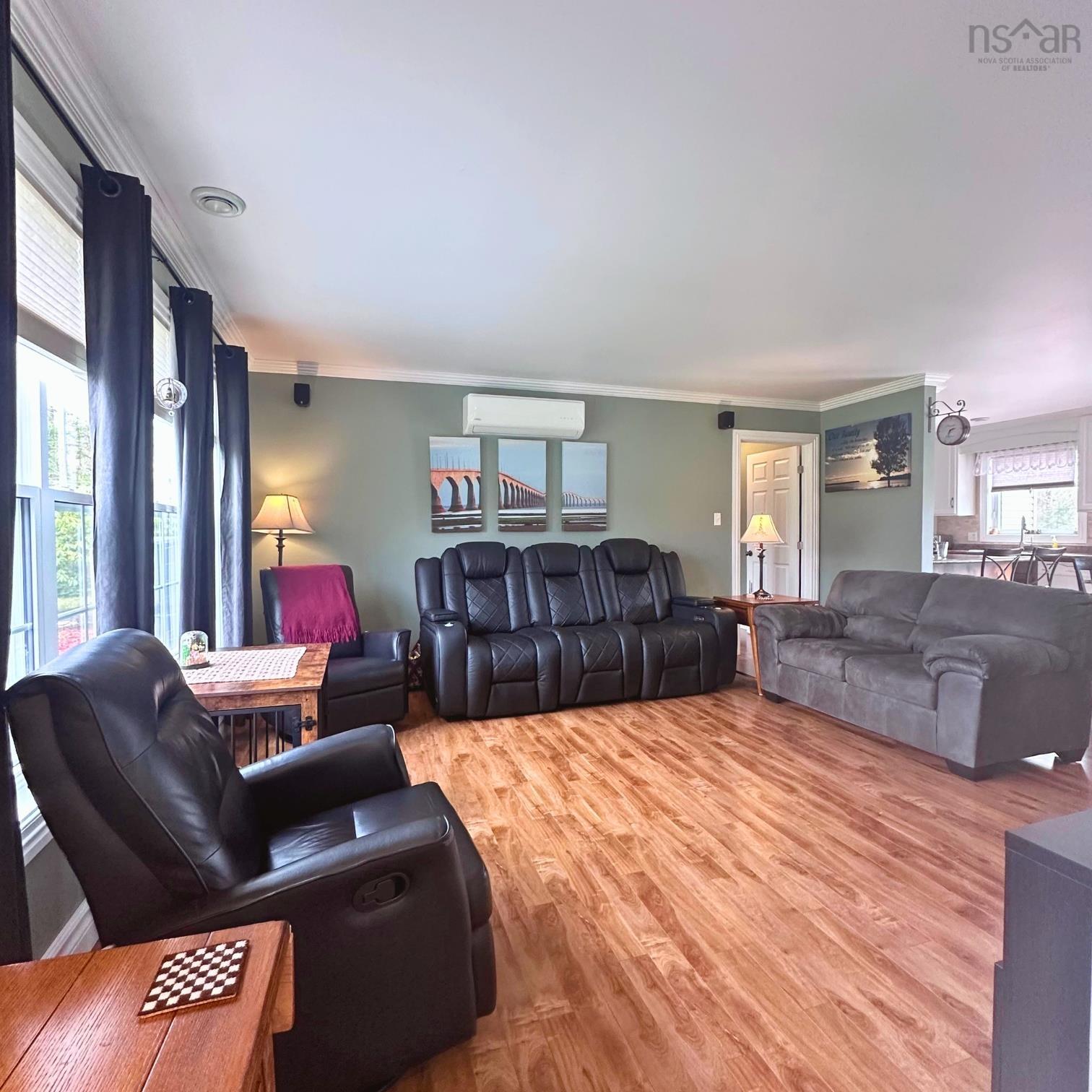 $499,900.00: 155 Rhyno Lake Road, West Clifford