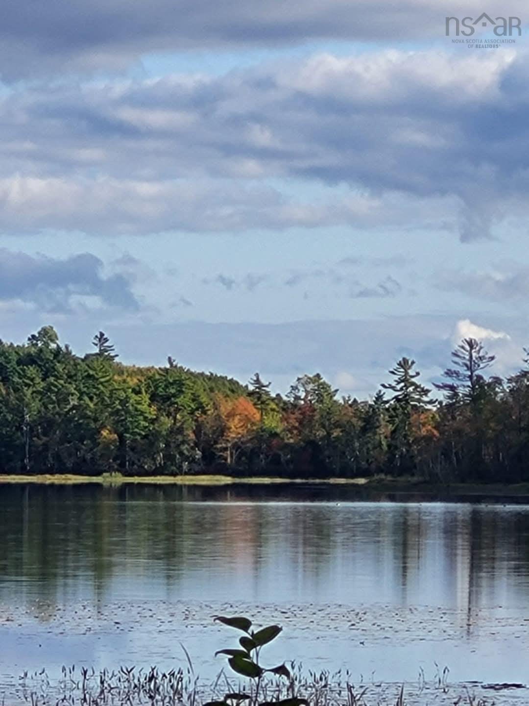 $269,900.00: 9773 Highway 8, Caledonia