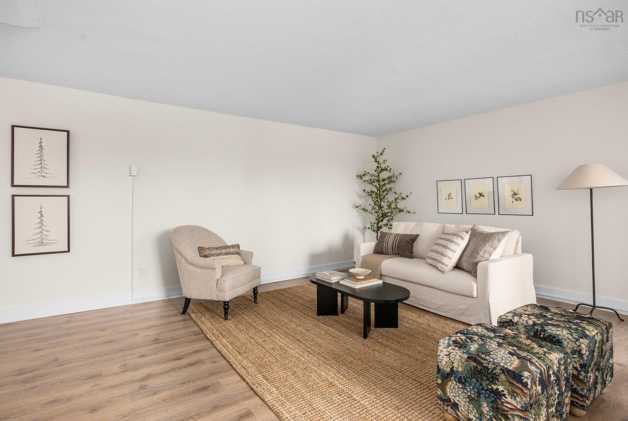 $369,900.00: 401 5959 Spring Garden Road, Halifax