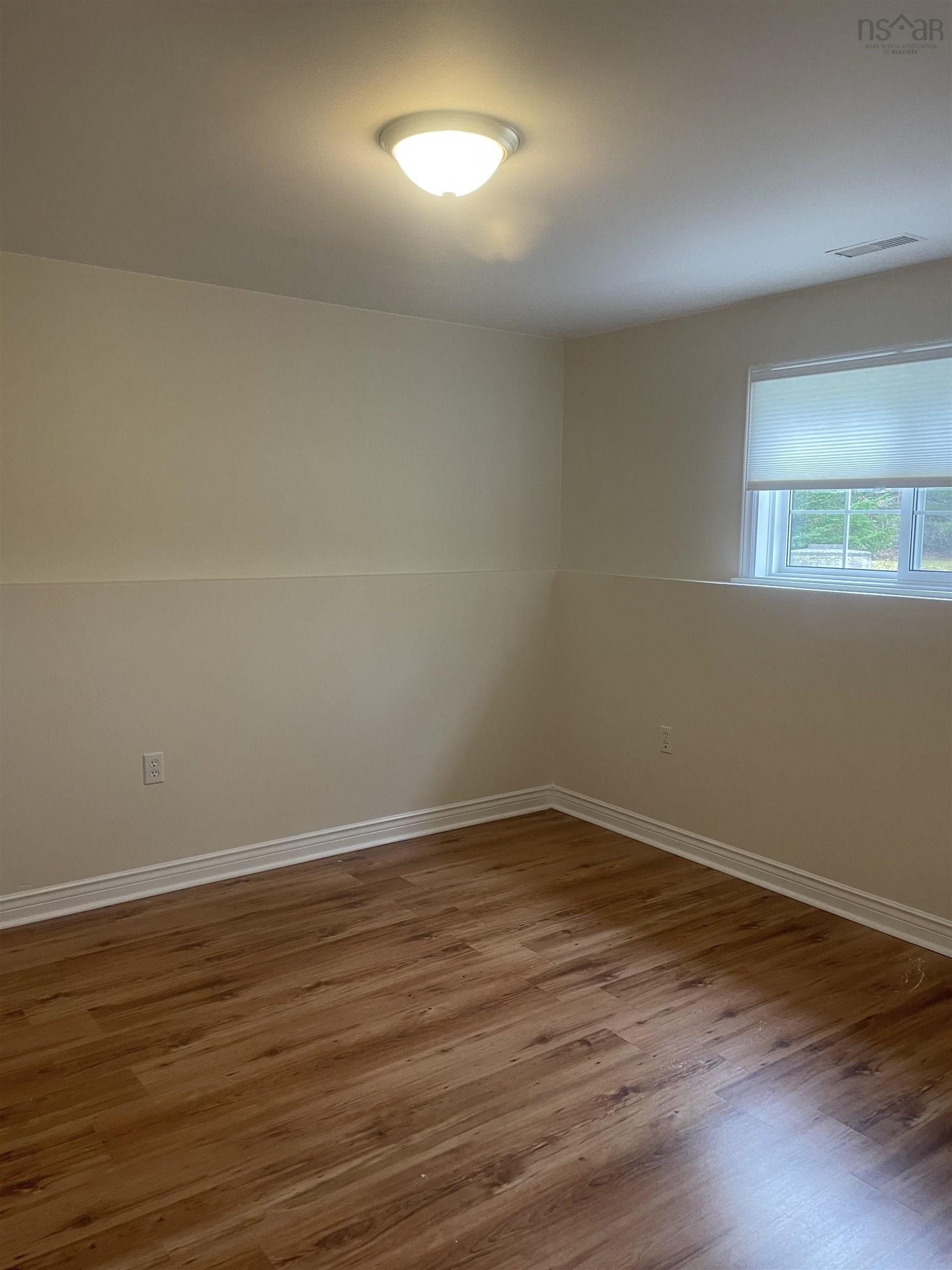 $420,000.00: 1380 Lake Road, Sandy Point