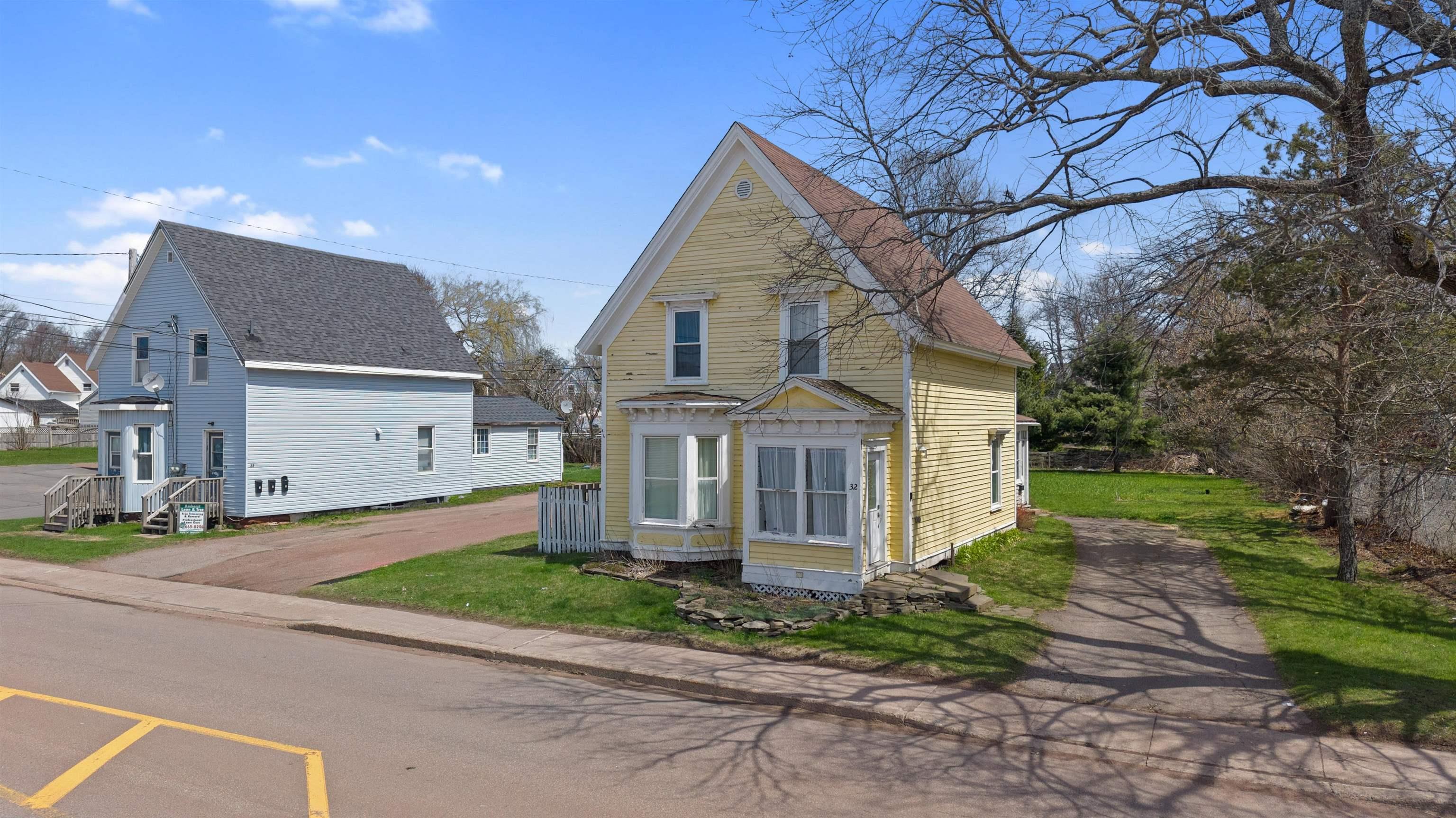 $269,900.00: 32 Albion Street, Amherst