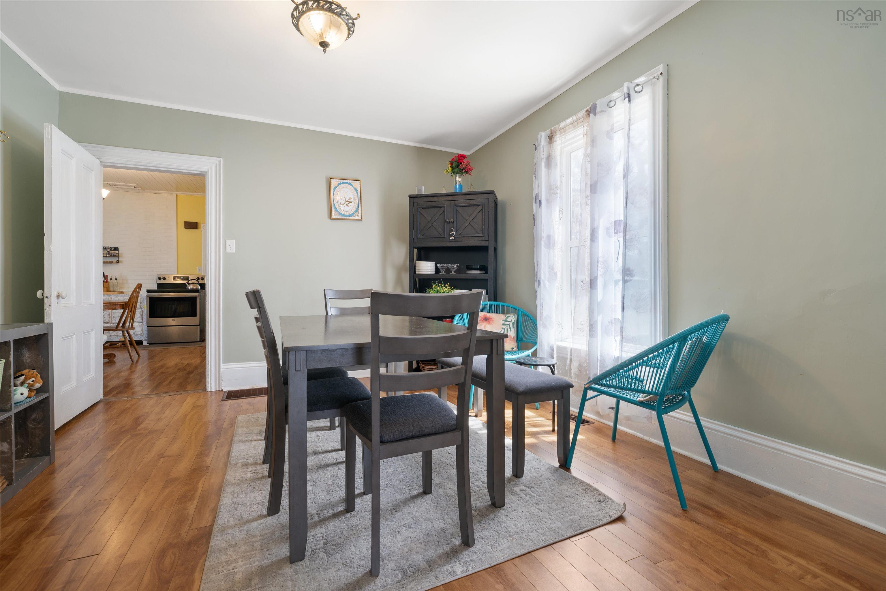 $269,900.00: 32 Albion Street, Amherst