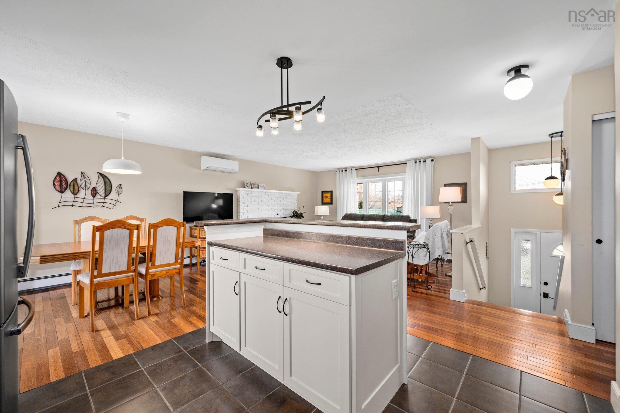 $569,900.00: 46 Apollo Court, Halifax
